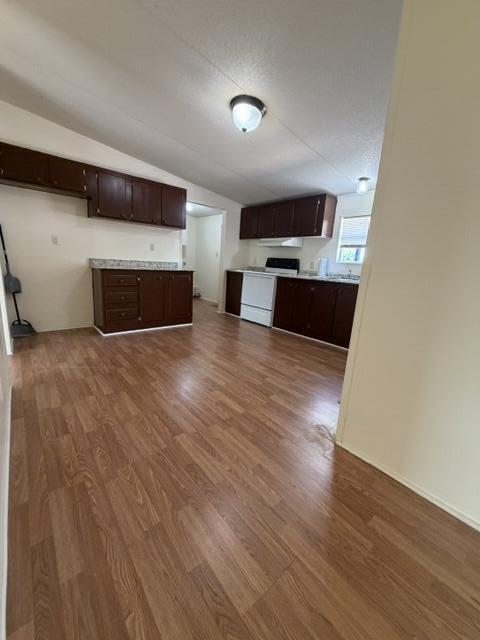 8330 Pine Lane Property Photo 8
