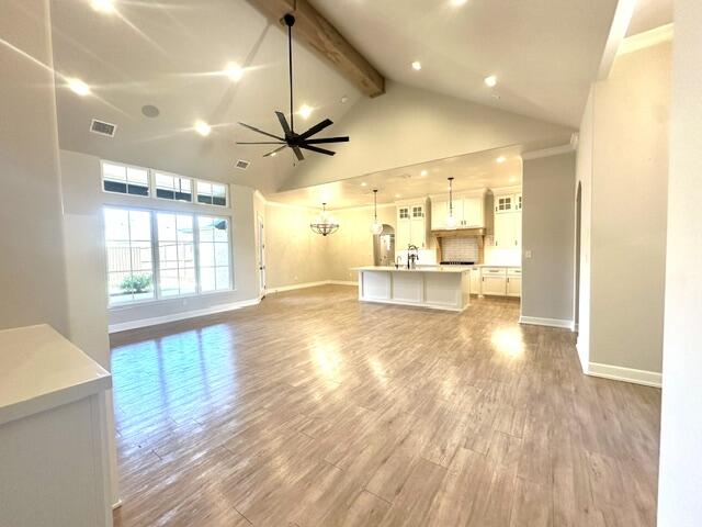 5912 112th Street Property Photo 3