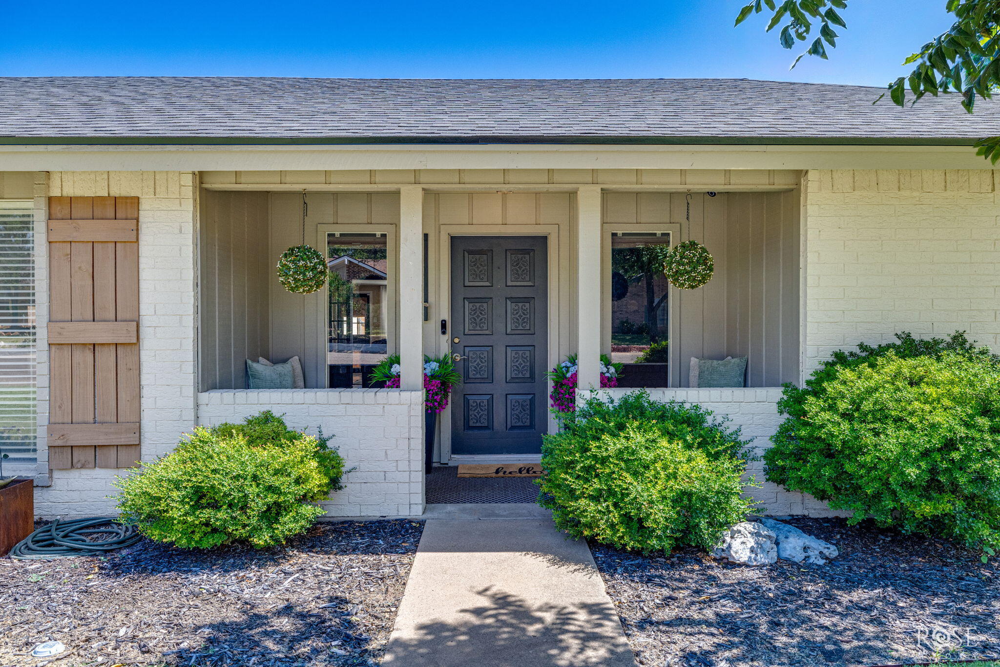 2810 Canyon Creek Drive Property Photo 3
