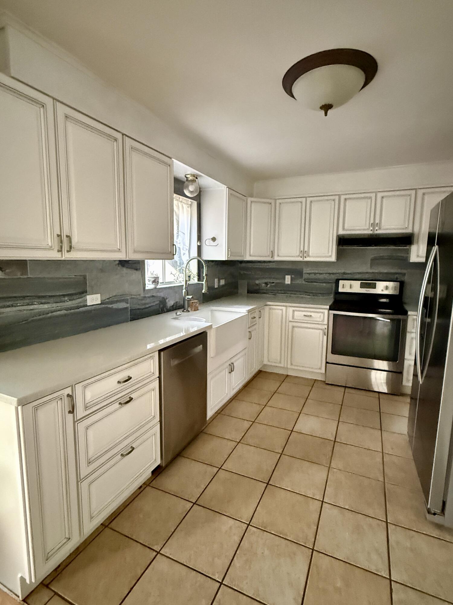 204 Cenizo Street Property Photo 8