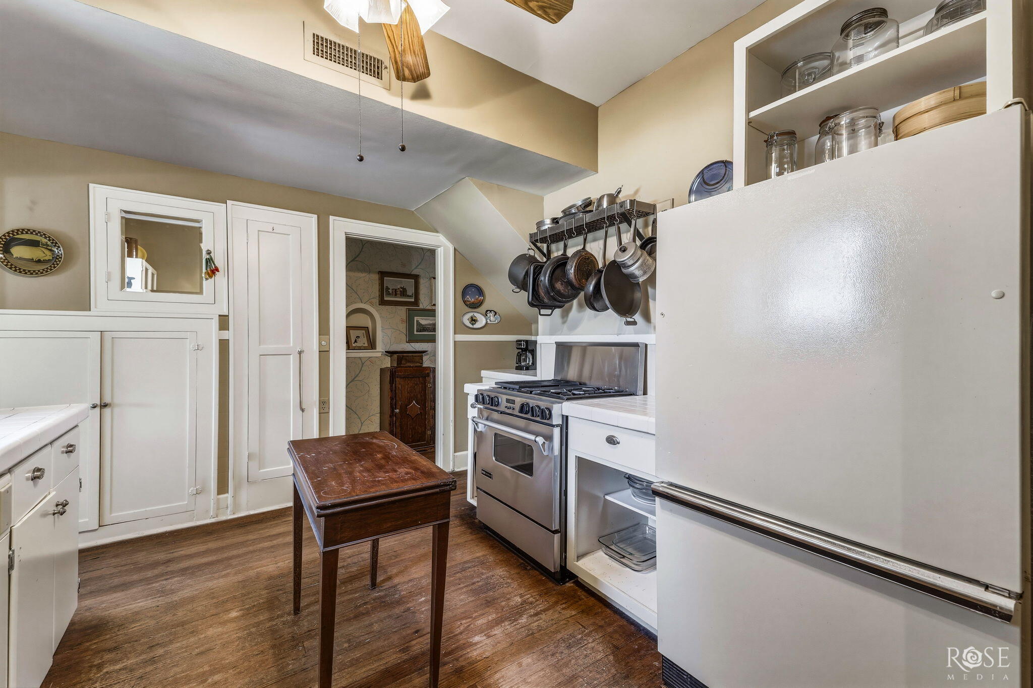 826 W Avenue H Property Photo 17