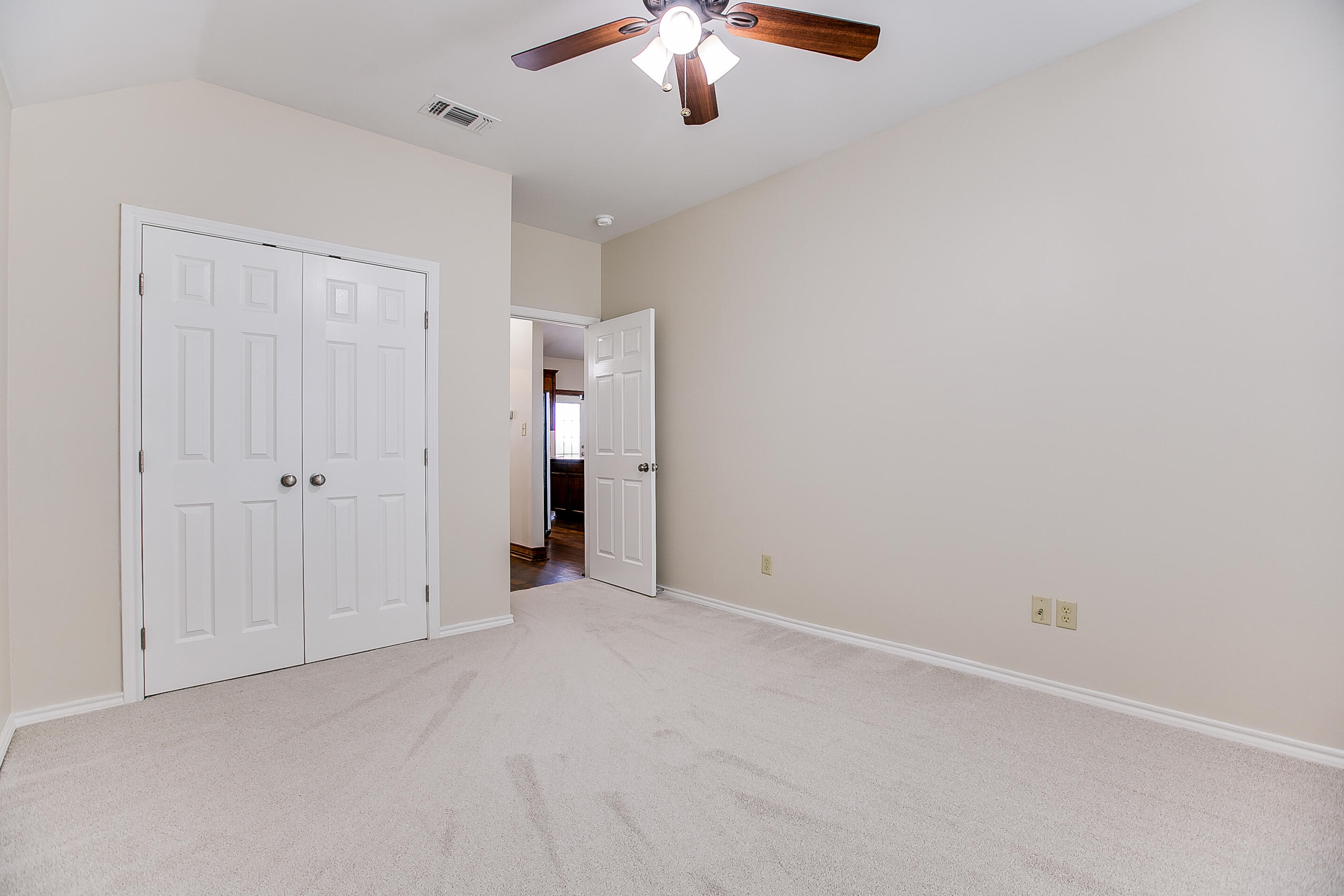 7828 Elk Run Property Photo 20