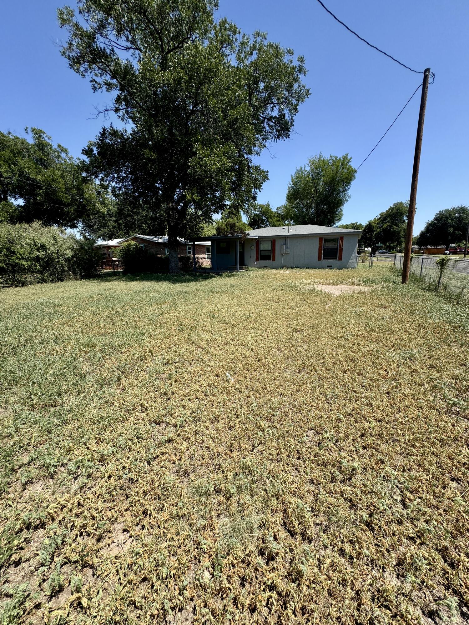 501 Wanda Street Property Photo 14