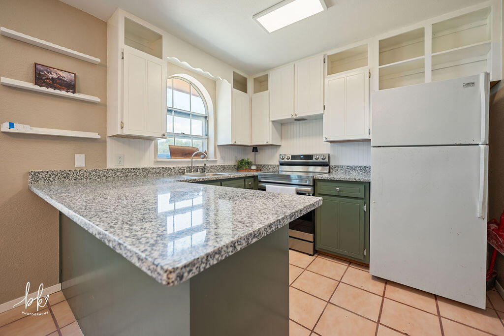 3609 Old Post Court Property Photo 7