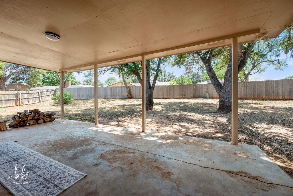 3609 Old Post Court Property Photo 17