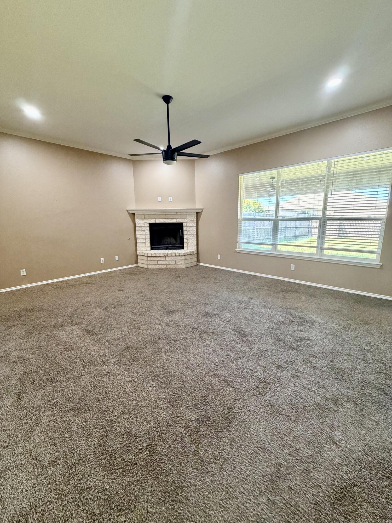 4121 Autumnwood Trail Property Photo 5