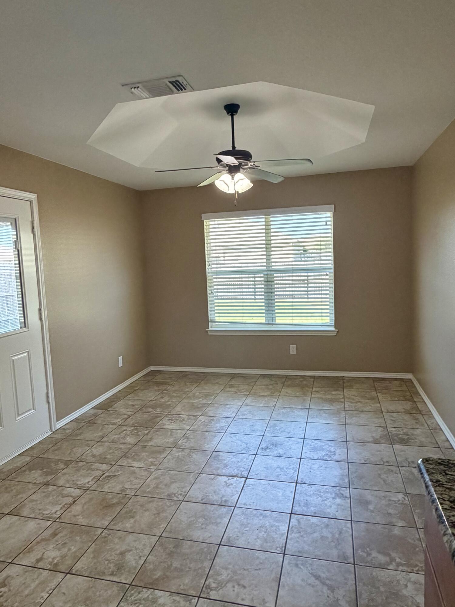 4121 Autumnwood Trail Property Photo 10