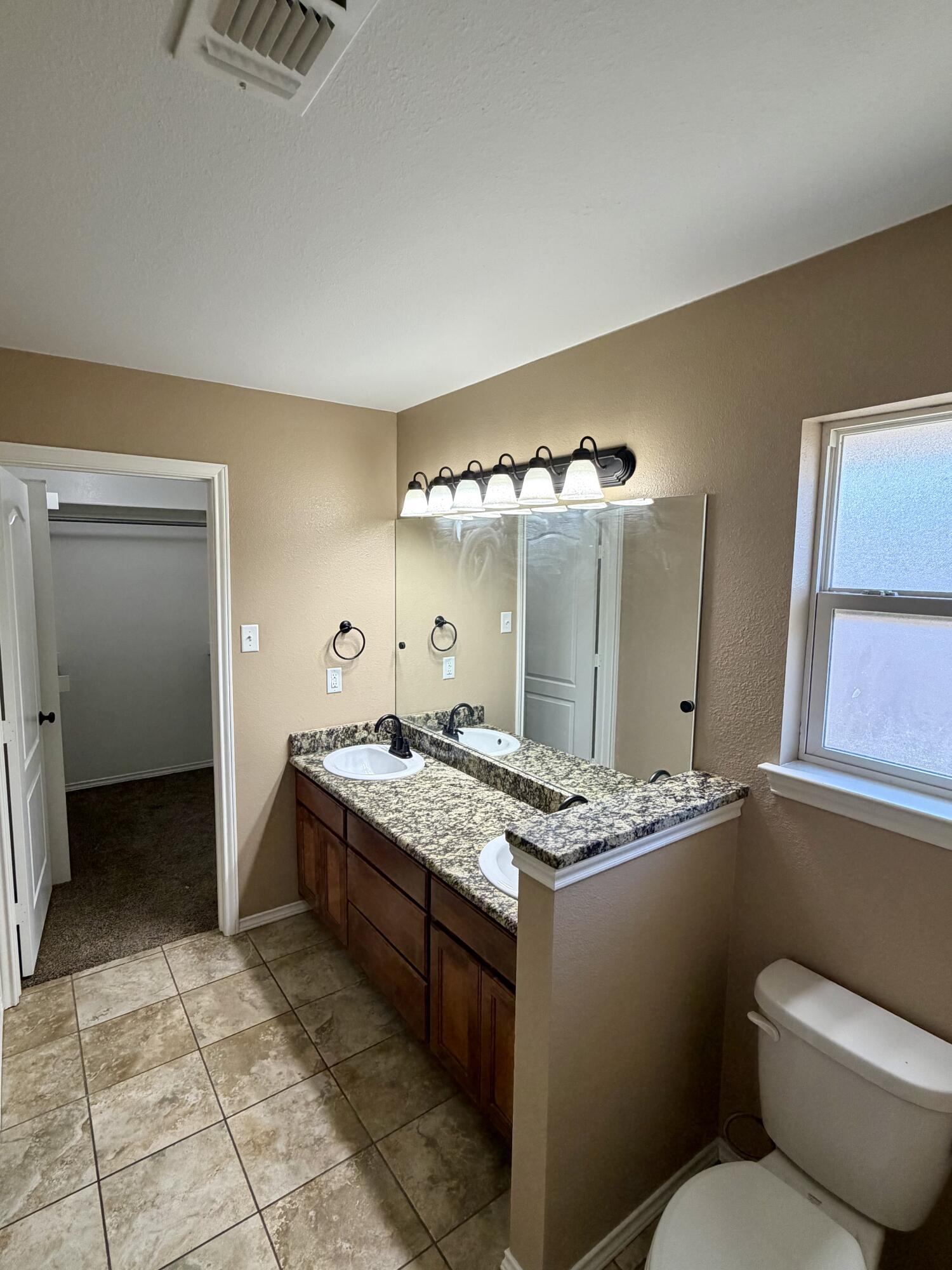 4121 Autumnwood Trail Property Photo 14