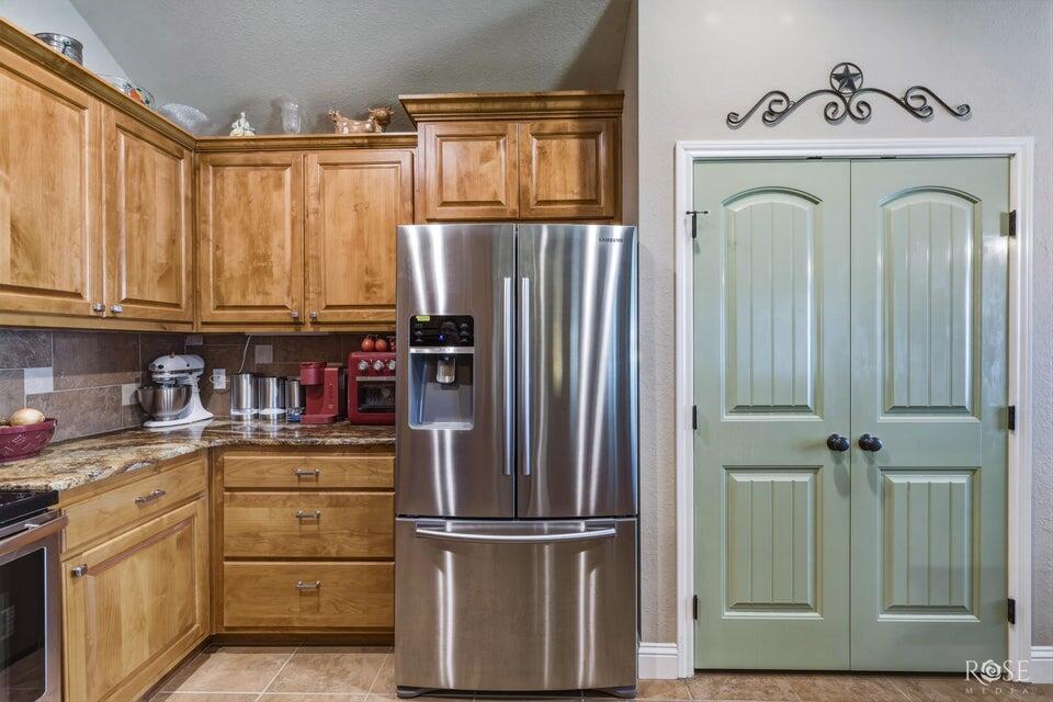 3610 Canadian Street Property Photo 4