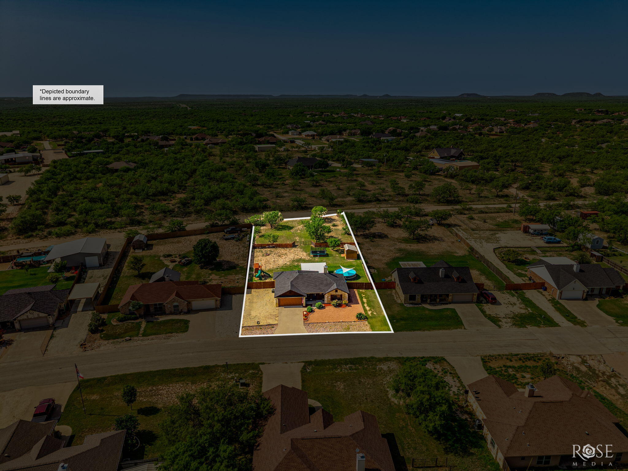 7725 Elk Run Property Photo 43