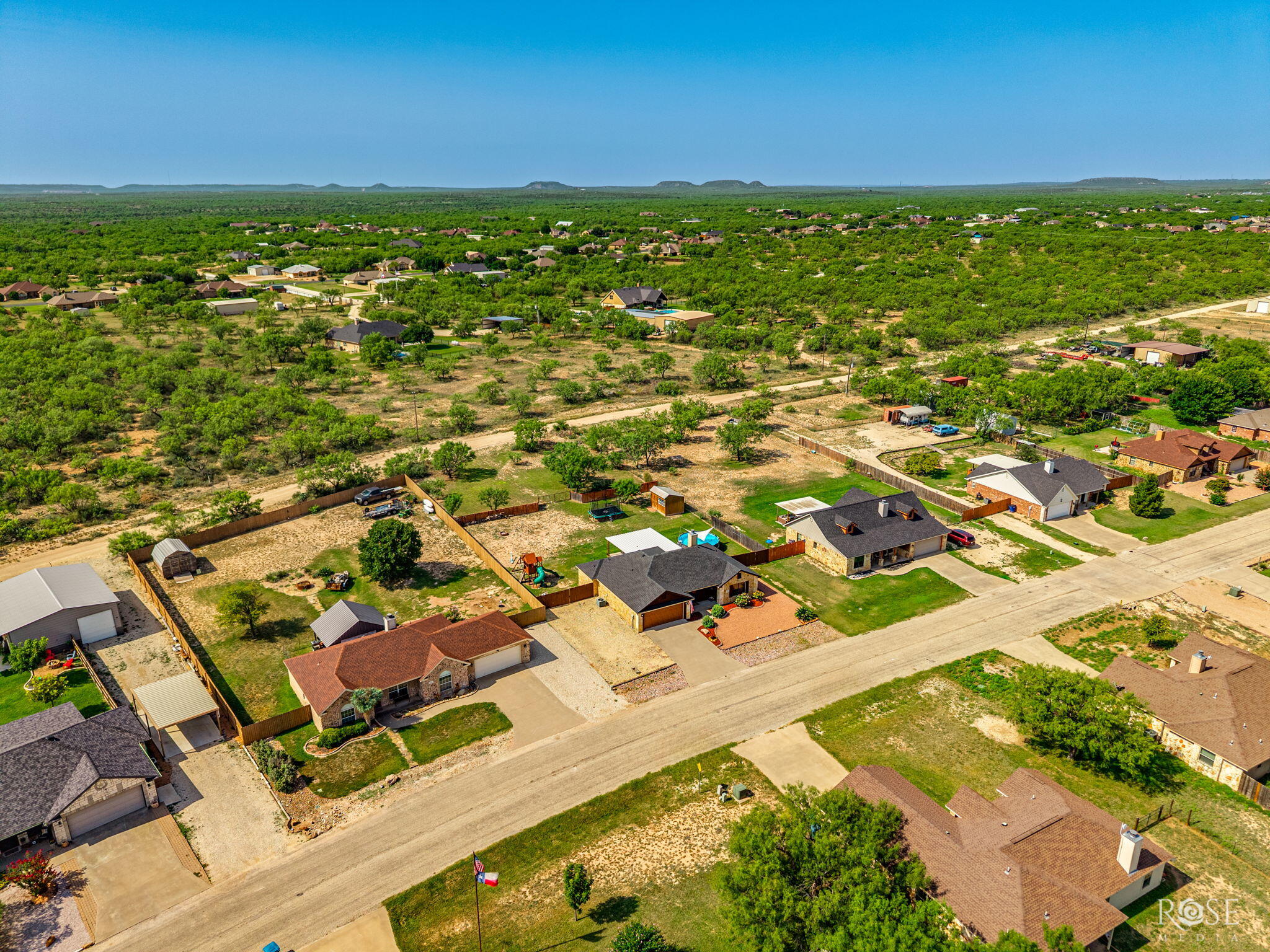 7725 Elk Run Property Photo 45