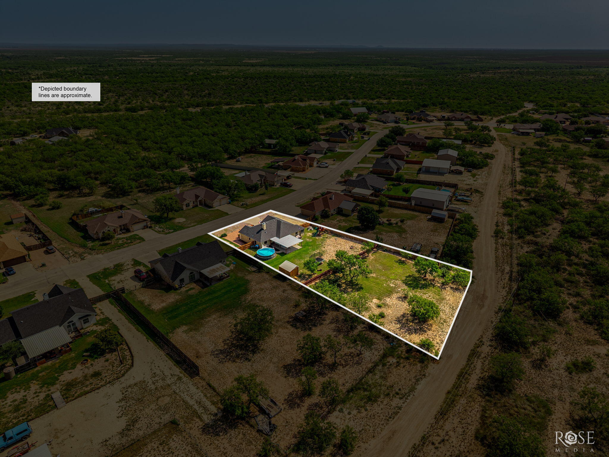 7725 Elk Run Property Photo 55