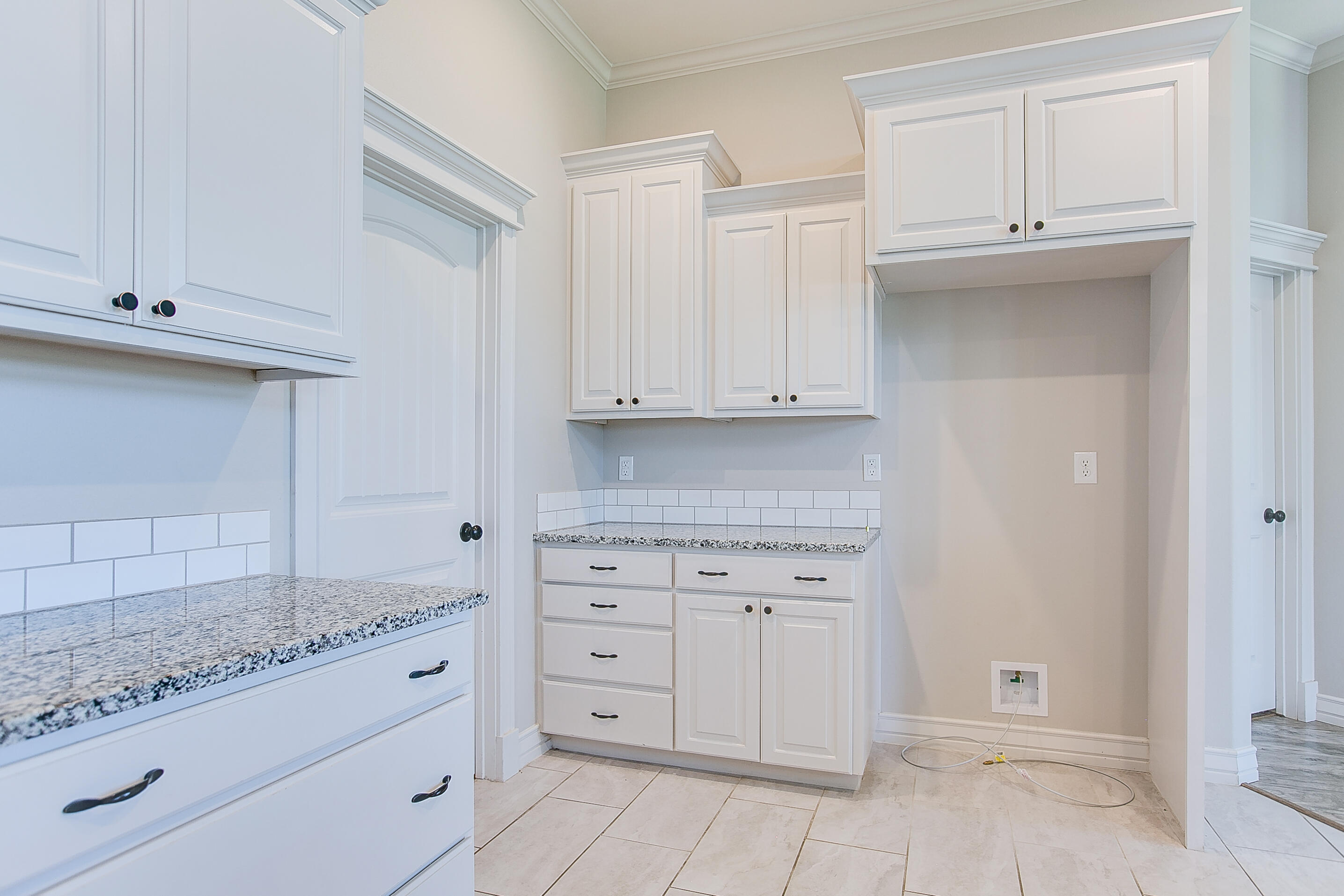 5242 Grey Wolf Lane Property Photo 15
