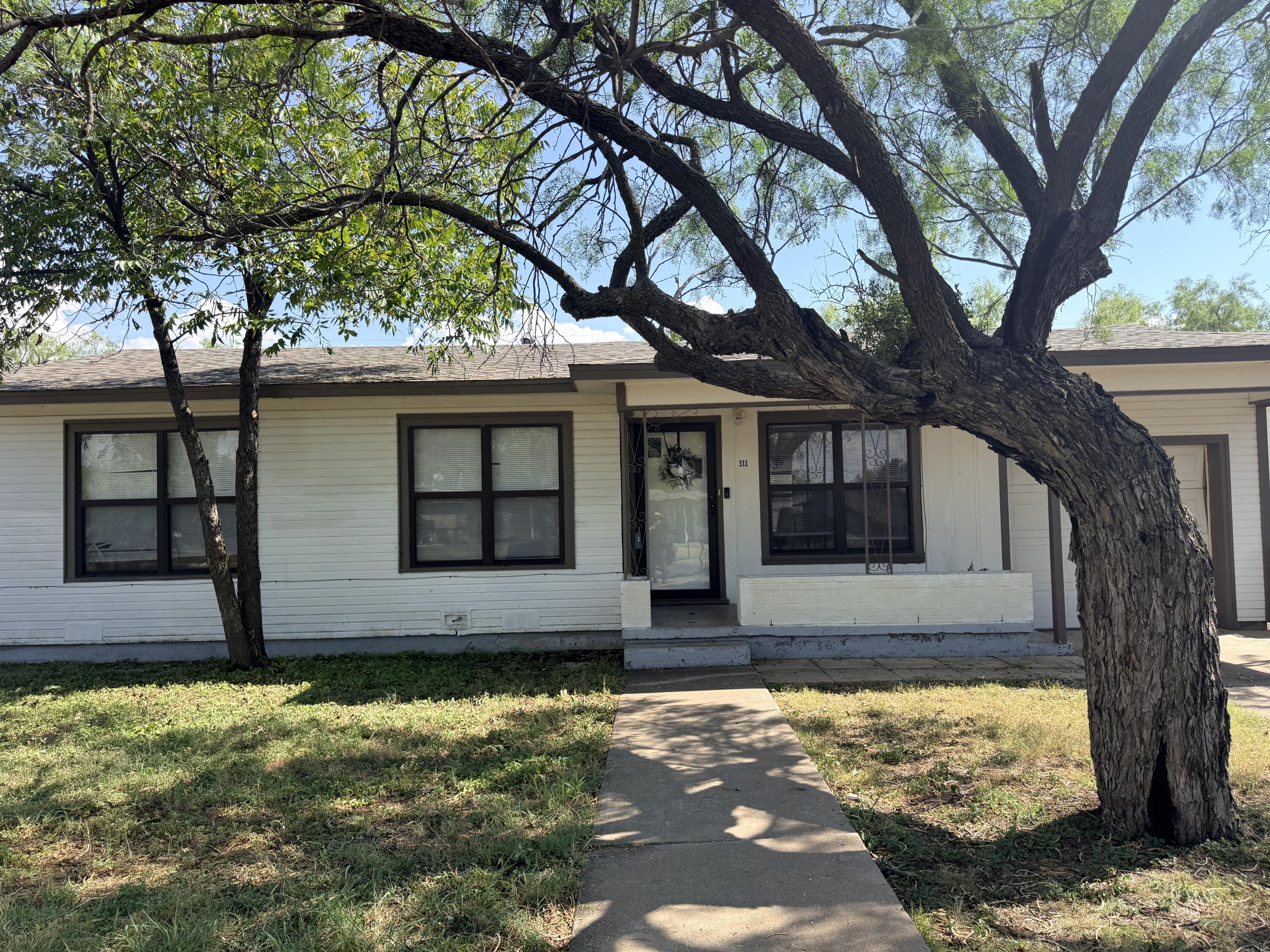 311 Iris Street