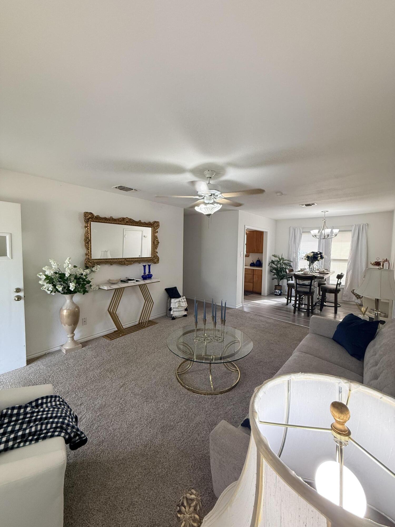 311 Iris Street Property Photo 4