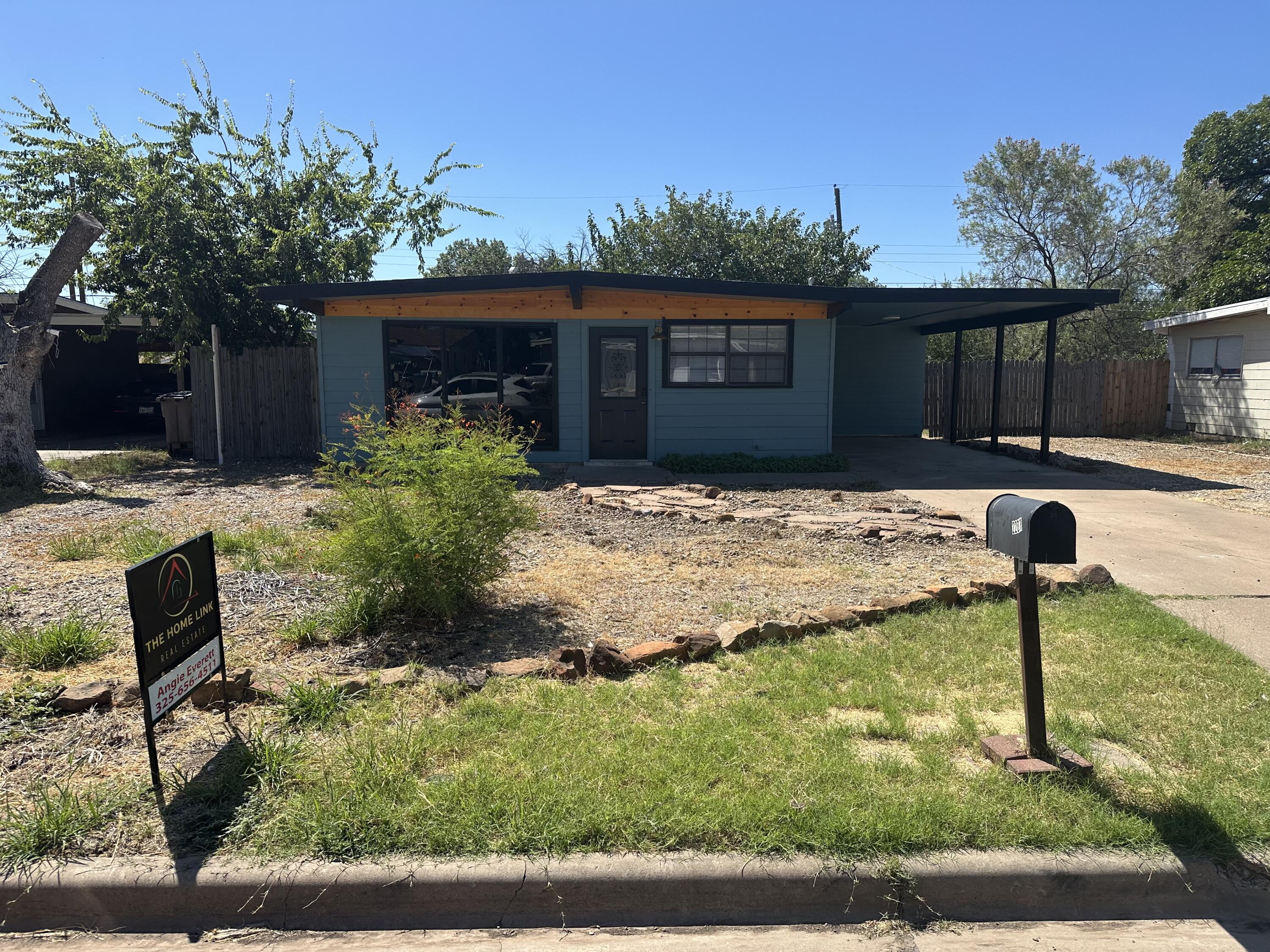 2201 Wilson Street Property Photo 1