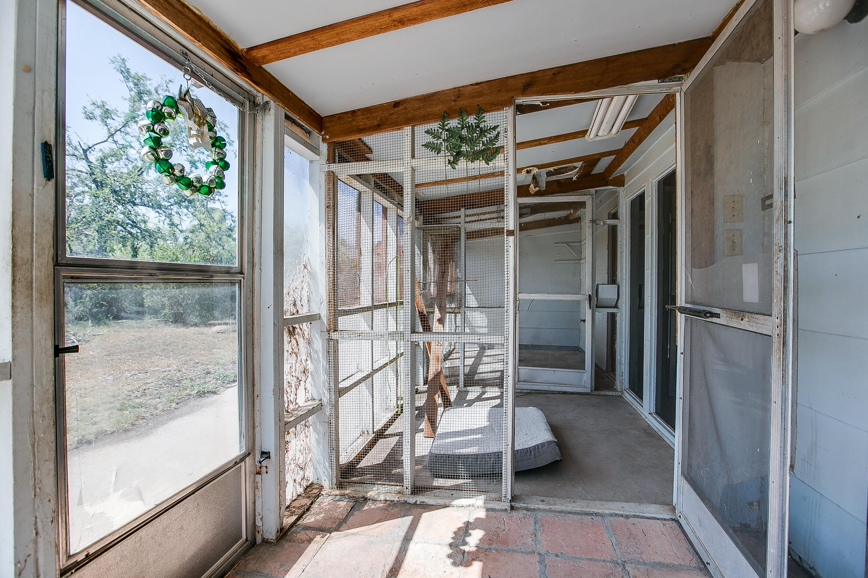 1105 N Van Buren Street Property Photo 29