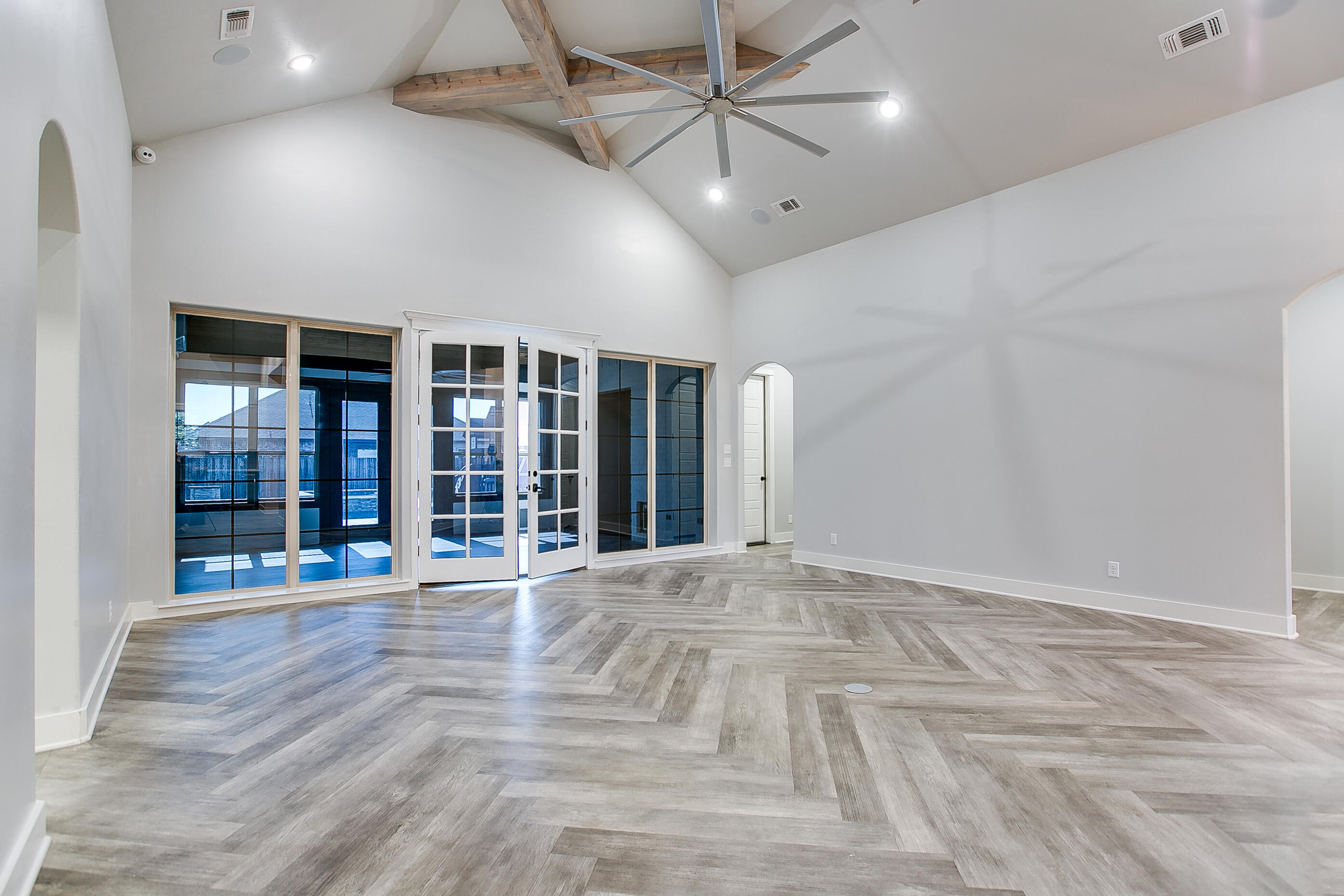 4730 Shadow Creek Drive Property Photo 12