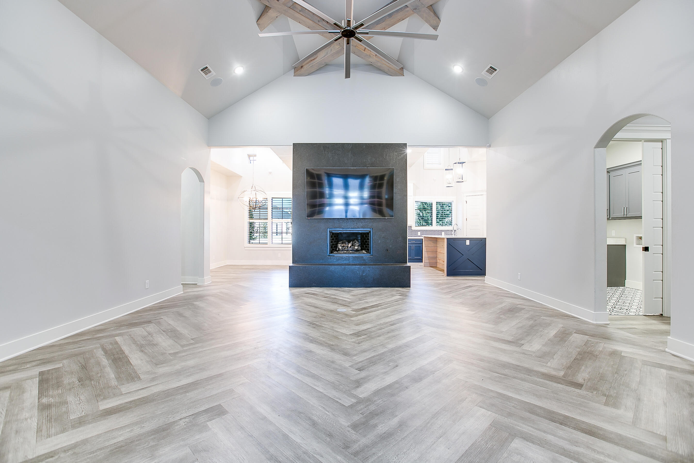 4730 Shadow Creek Drive Property Photo 16