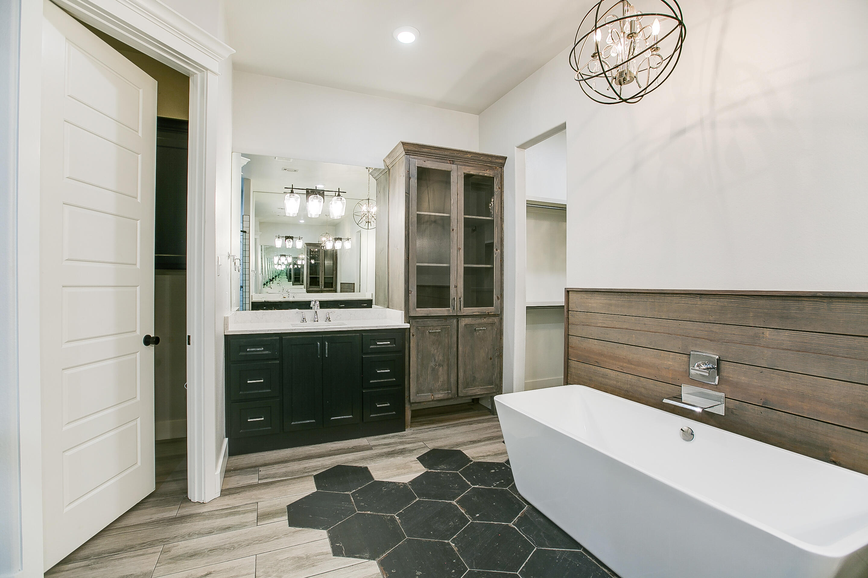 4730 Shadow Creek Drive Property Photo 47