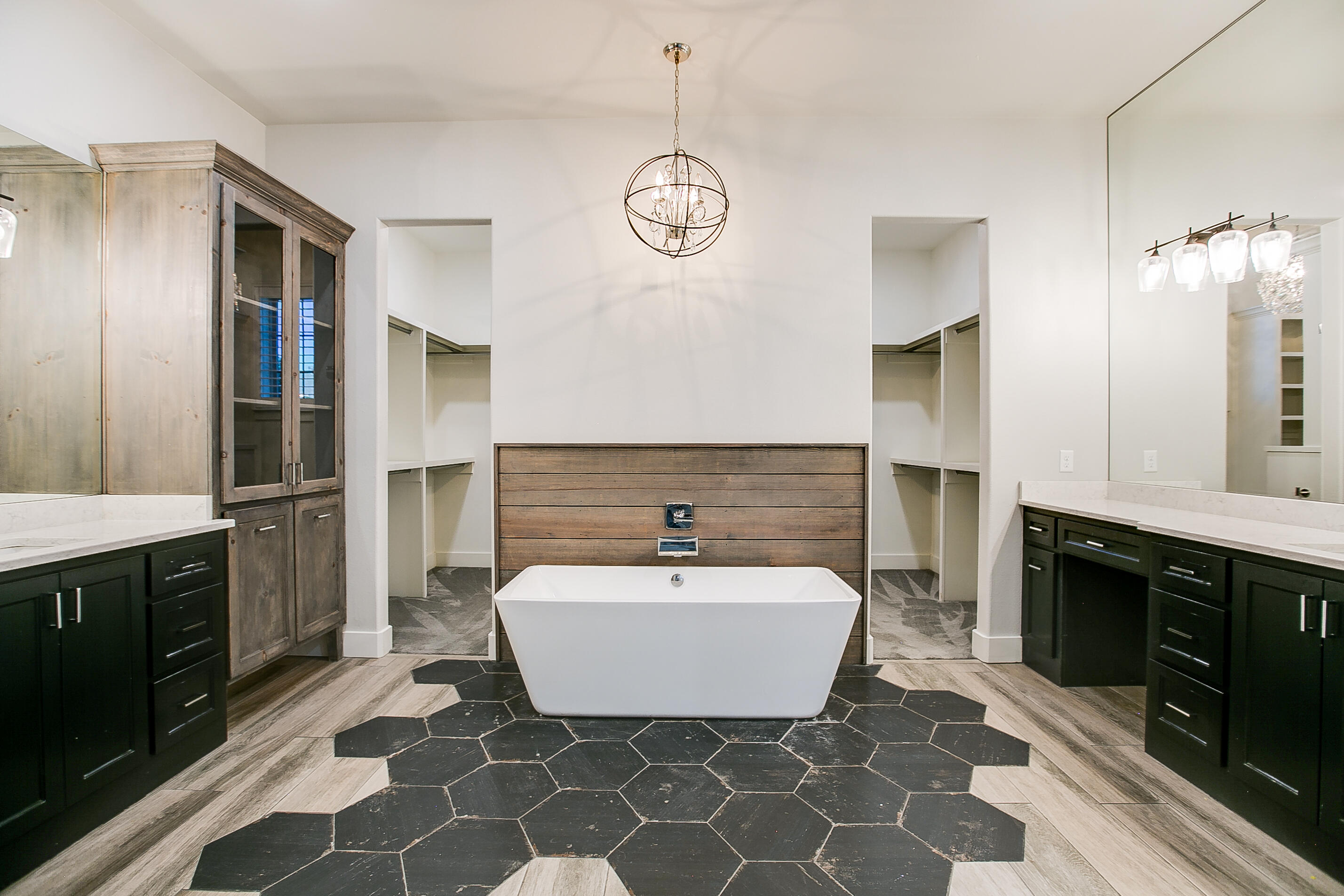 4730 Shadow Creek Drive Property Photo 49