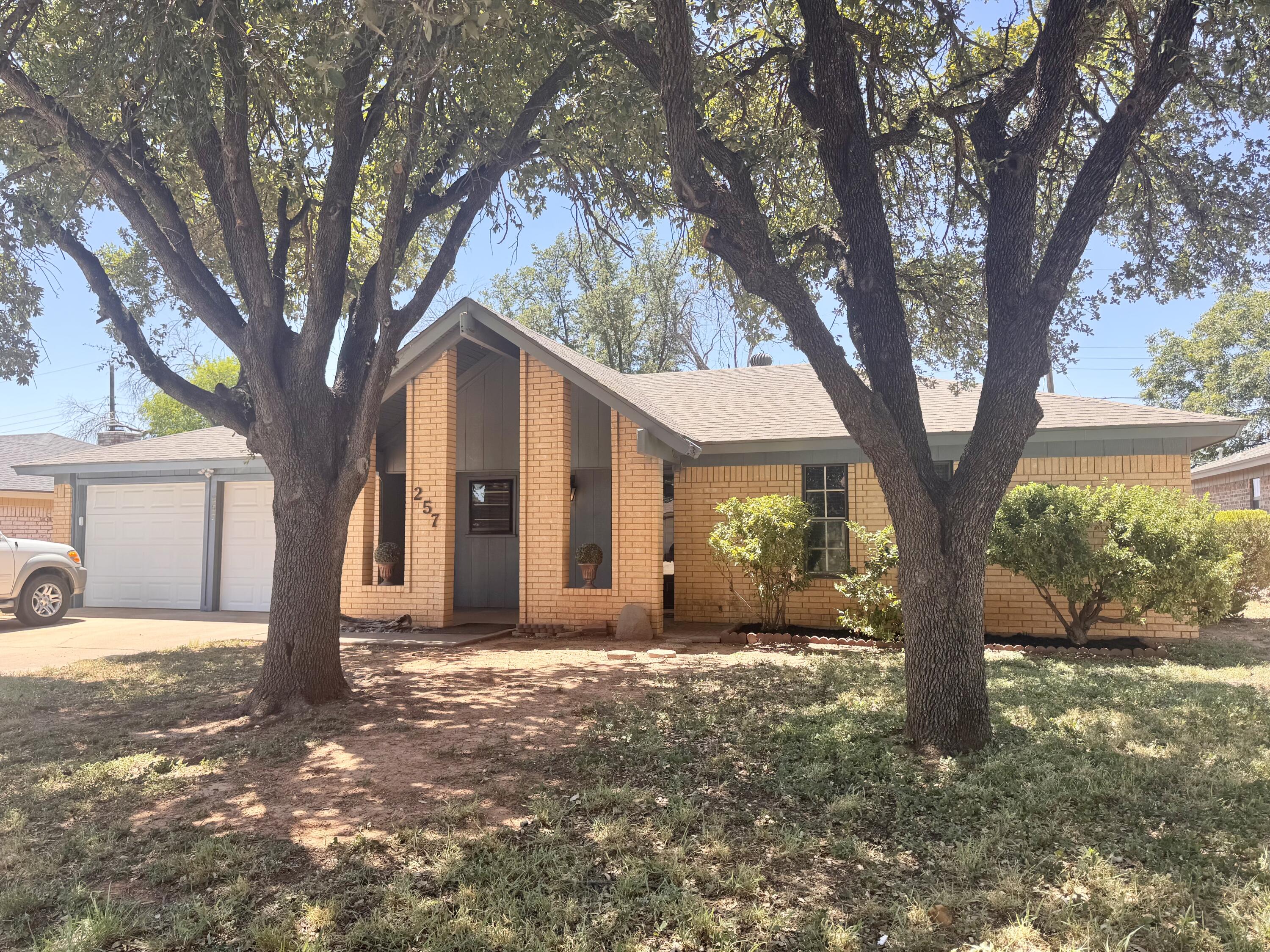 257 Amistad Road Property Photo 2