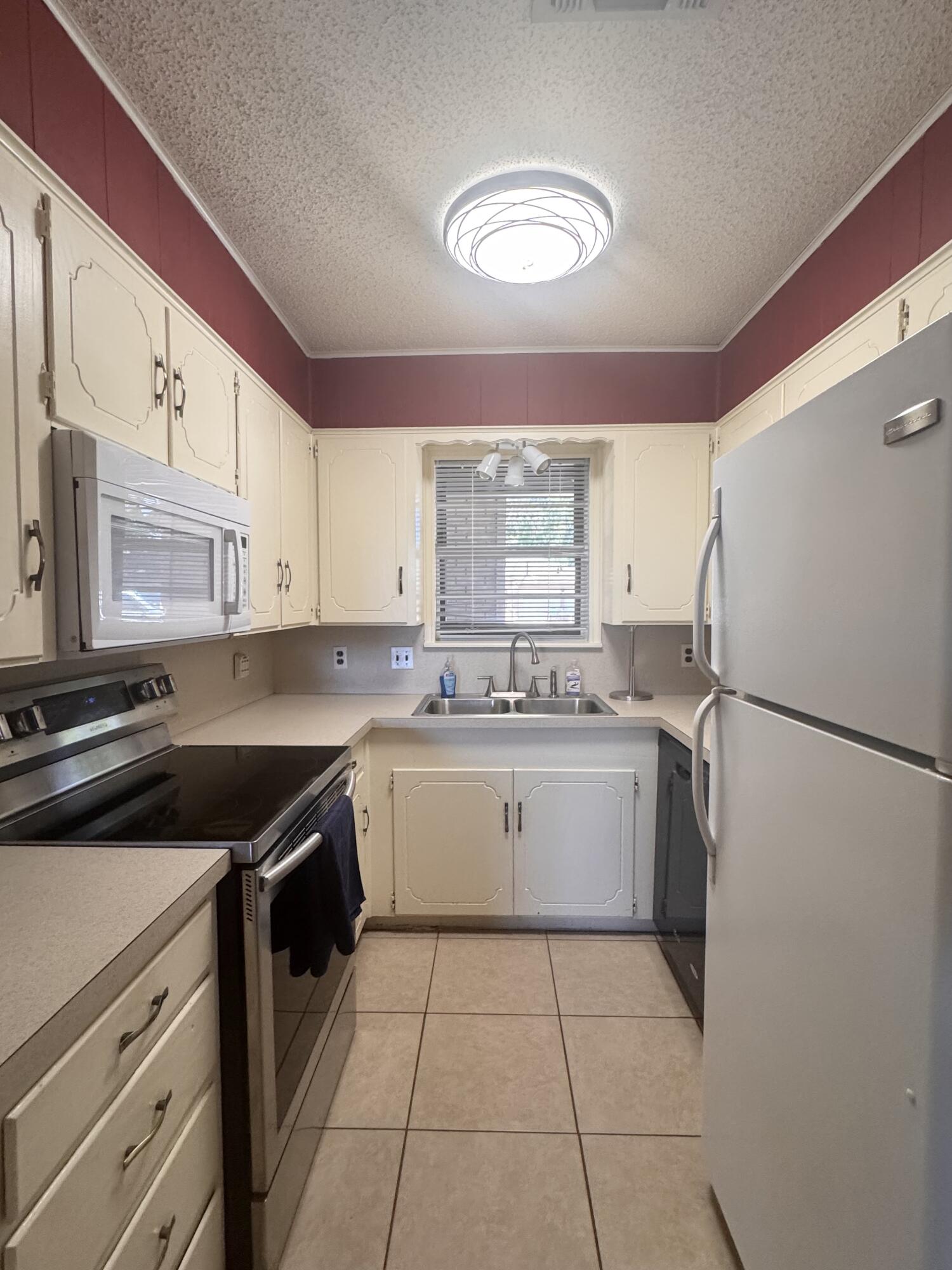 257 Amistad Road Property Photo 11