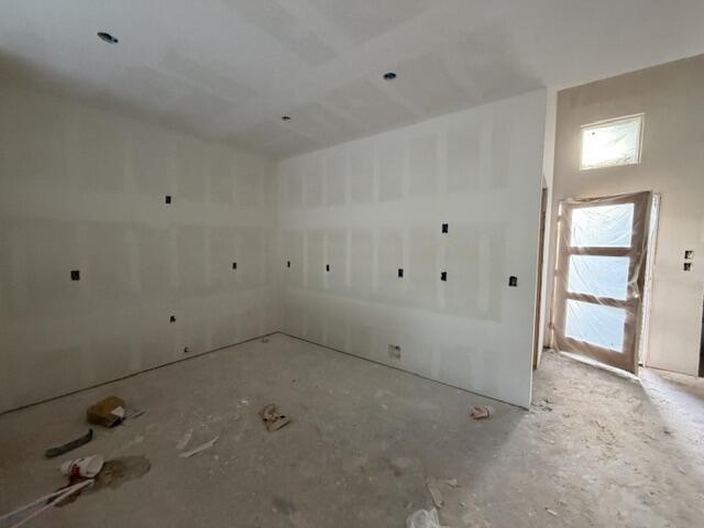 75 Moritz Circle Property Photo 5
