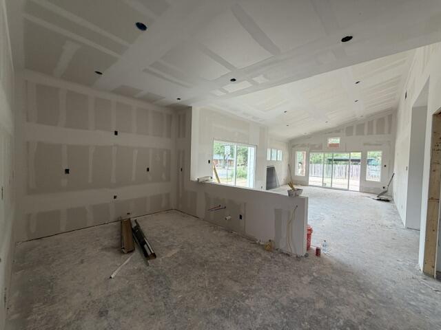 77 Moritz Circle Property Photo 2