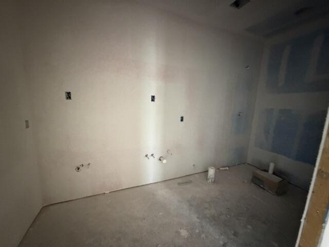 77 Moritz Circle Property Photo 6