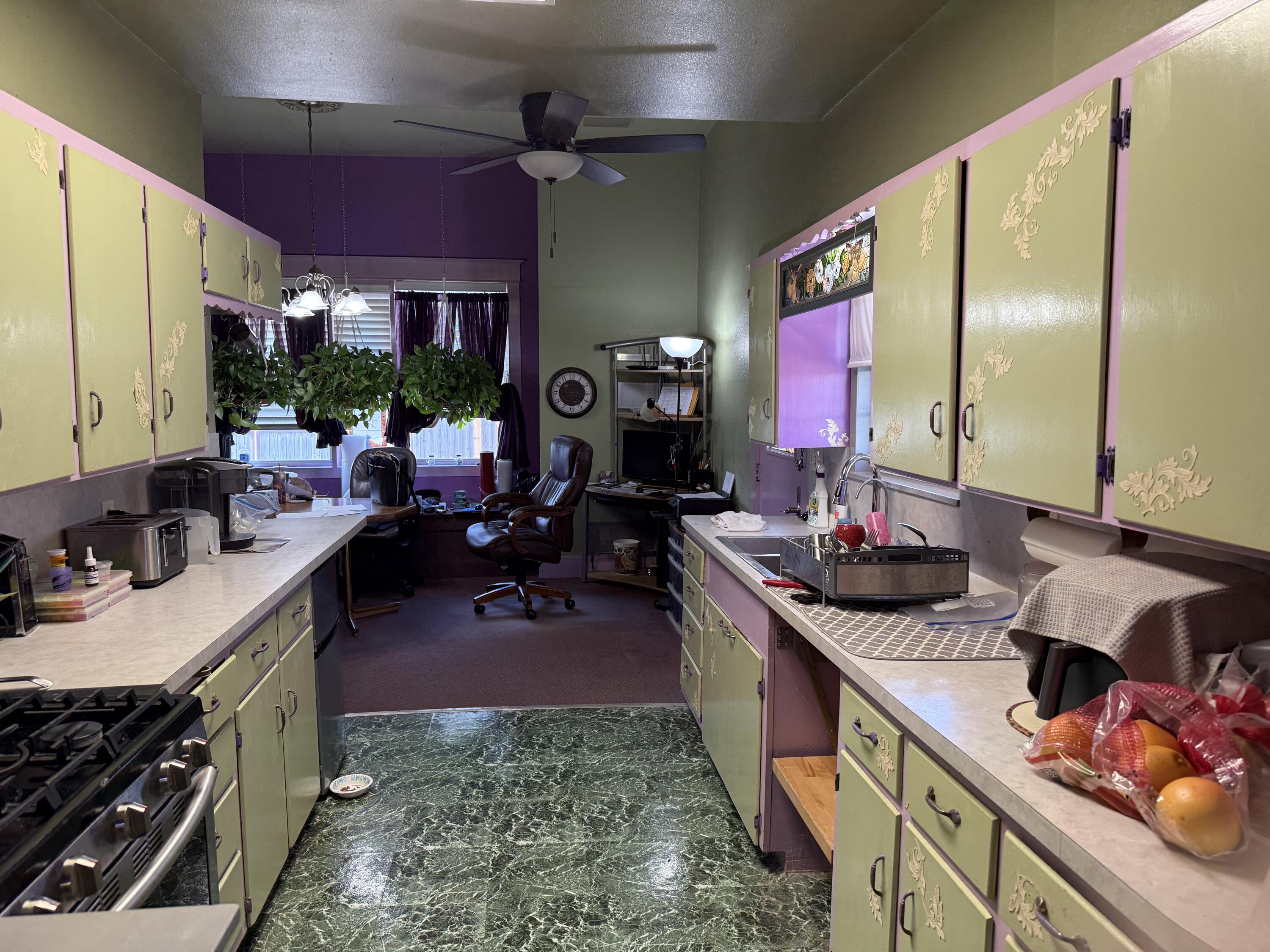 725 Parsons Street Property Photo 18