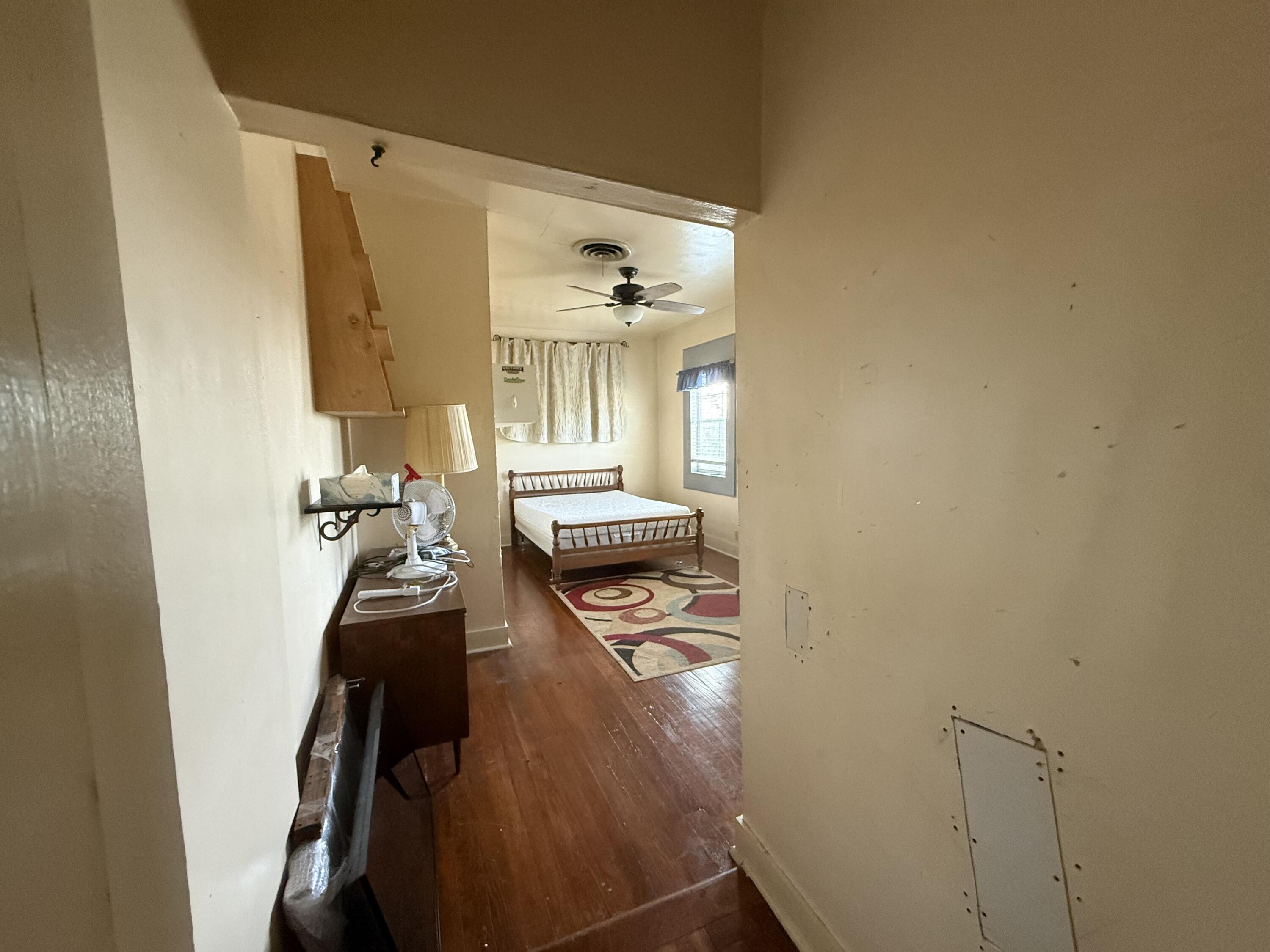 725 Parsons Street Property Photo 27