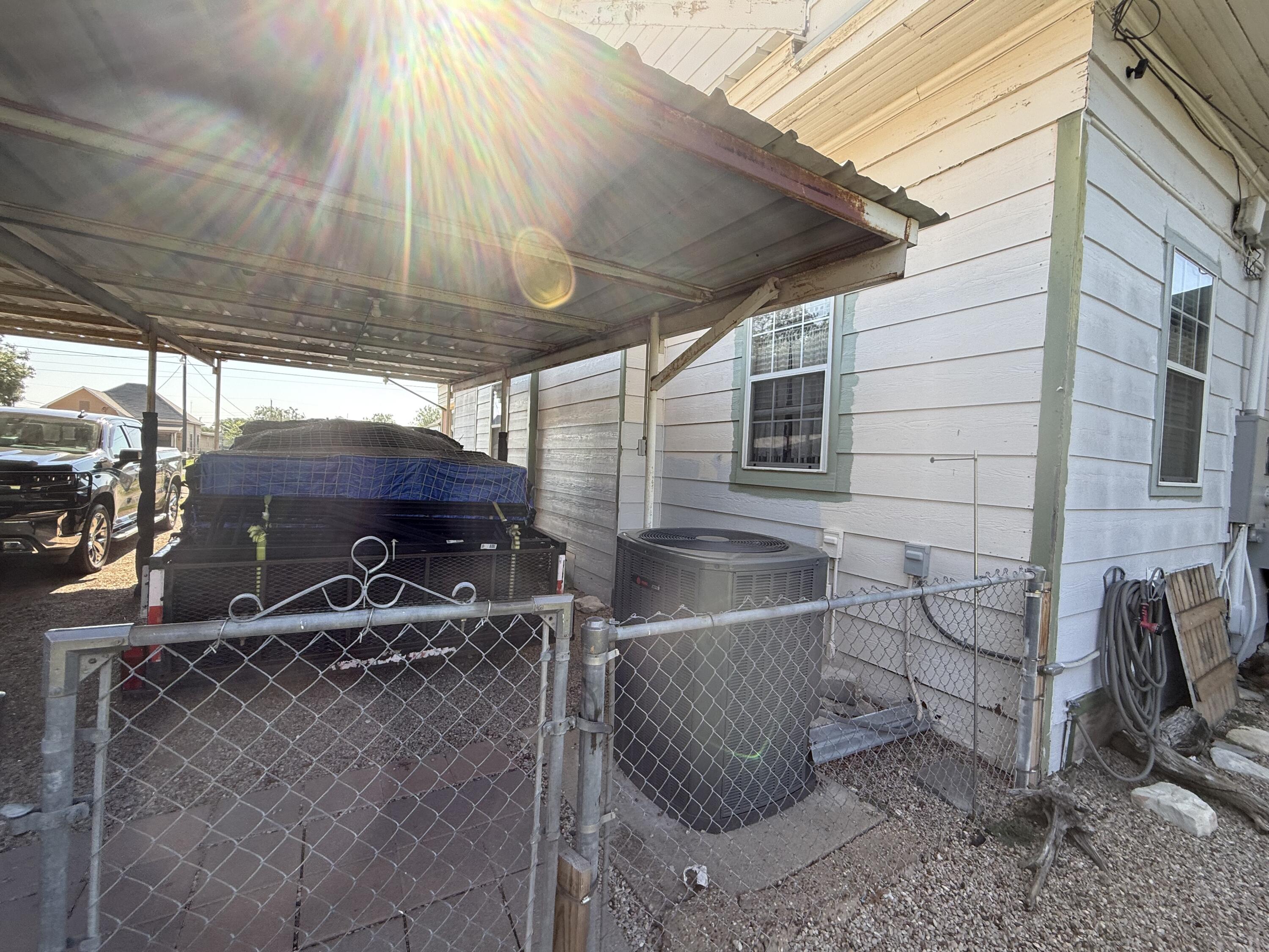 725 Parsons Street Property Photo 37