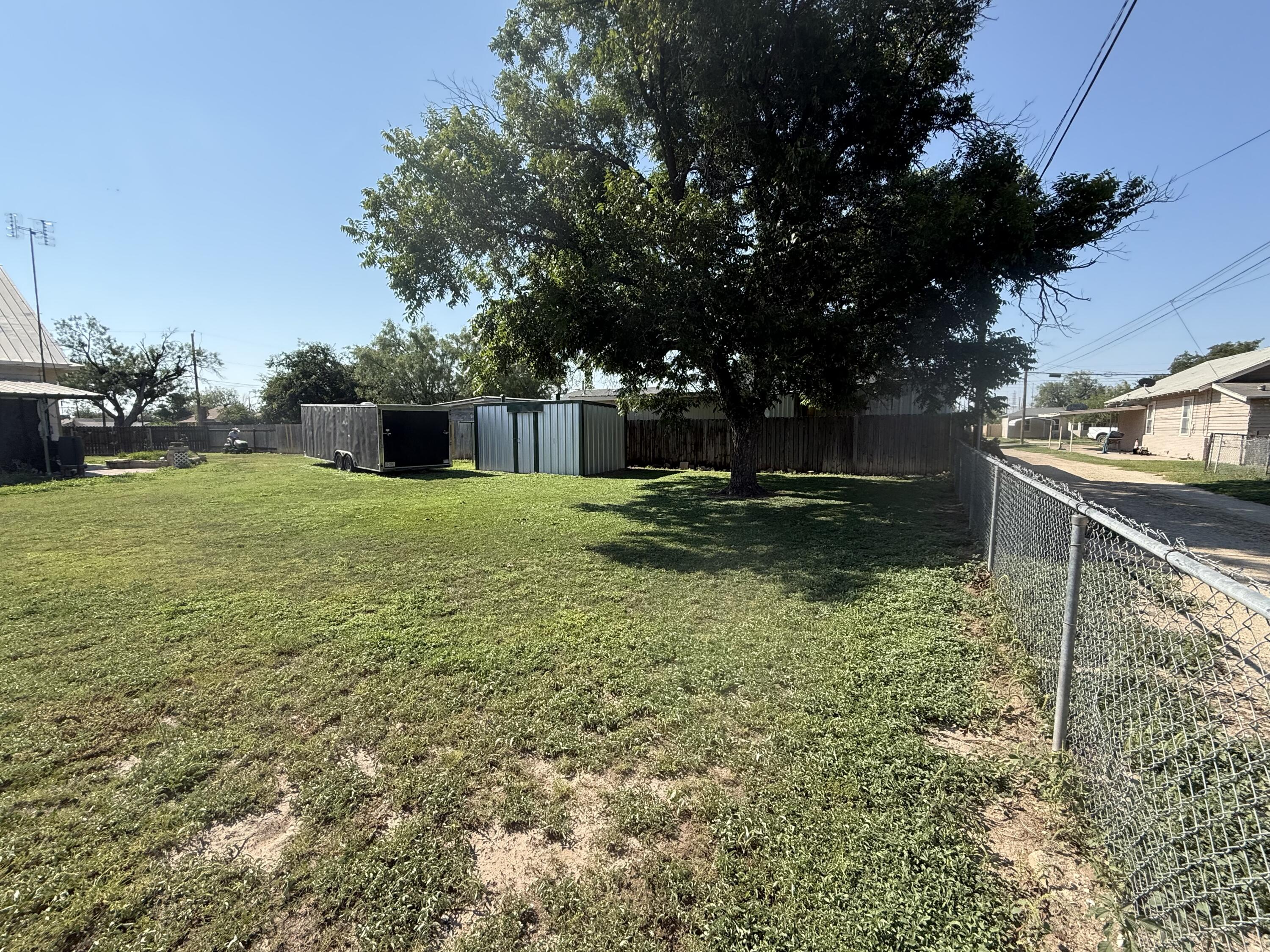 725 Parsons Street Property Photo 40