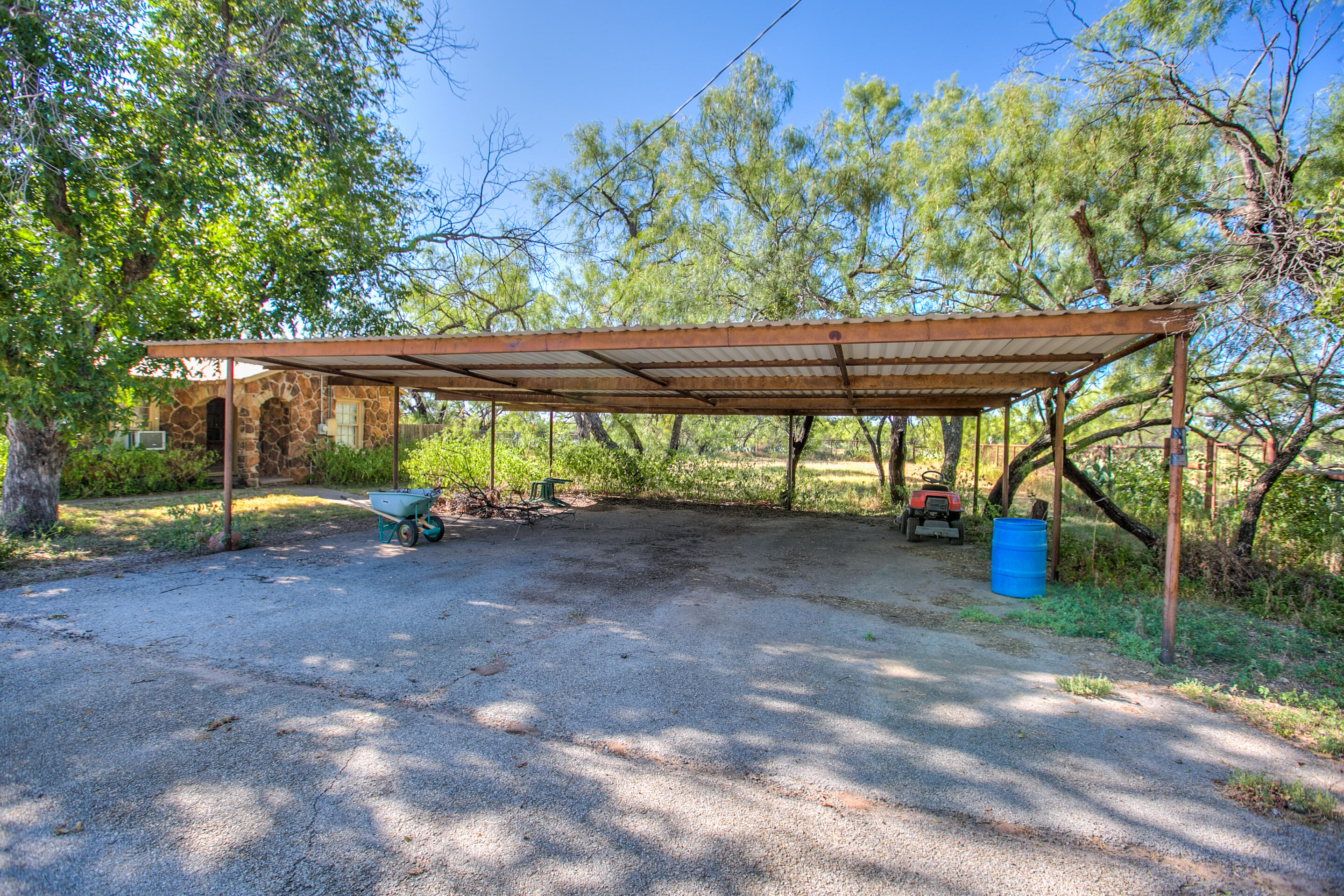 5490 S State Highway 208 Property Photo 28