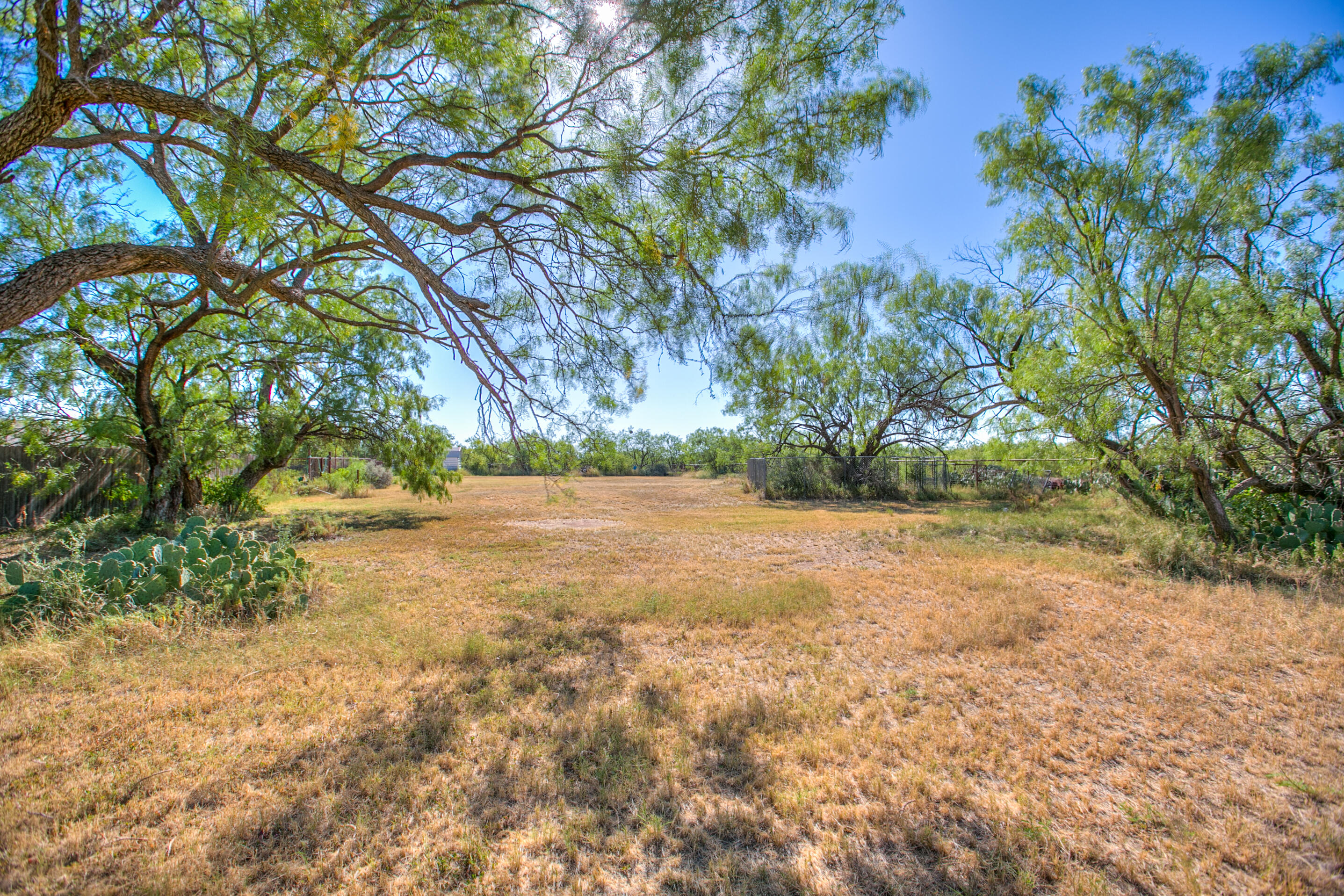 5490 S State Highway 208 Property Photo 38