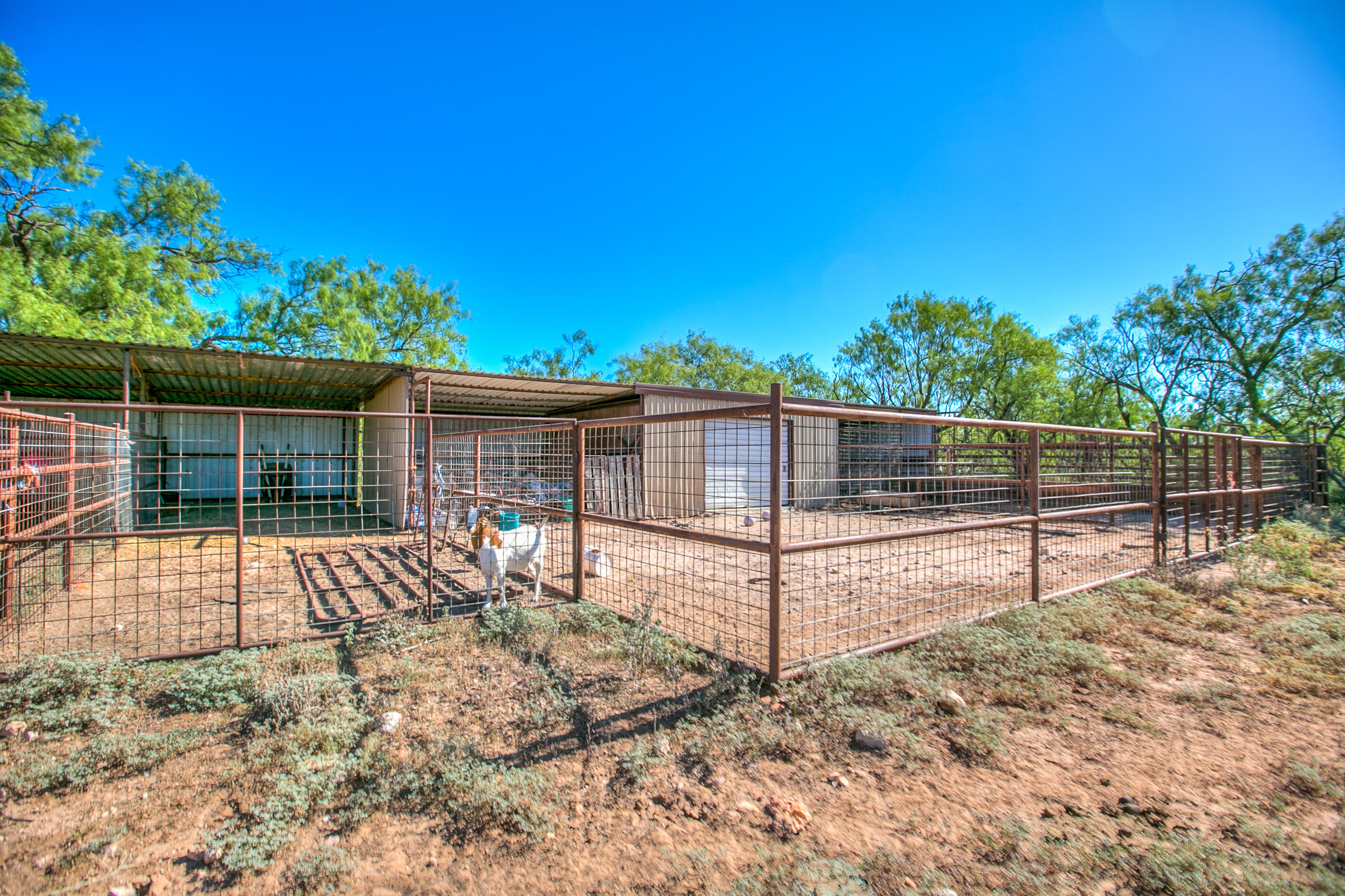5490 S State Highway 208 Property Photo 43