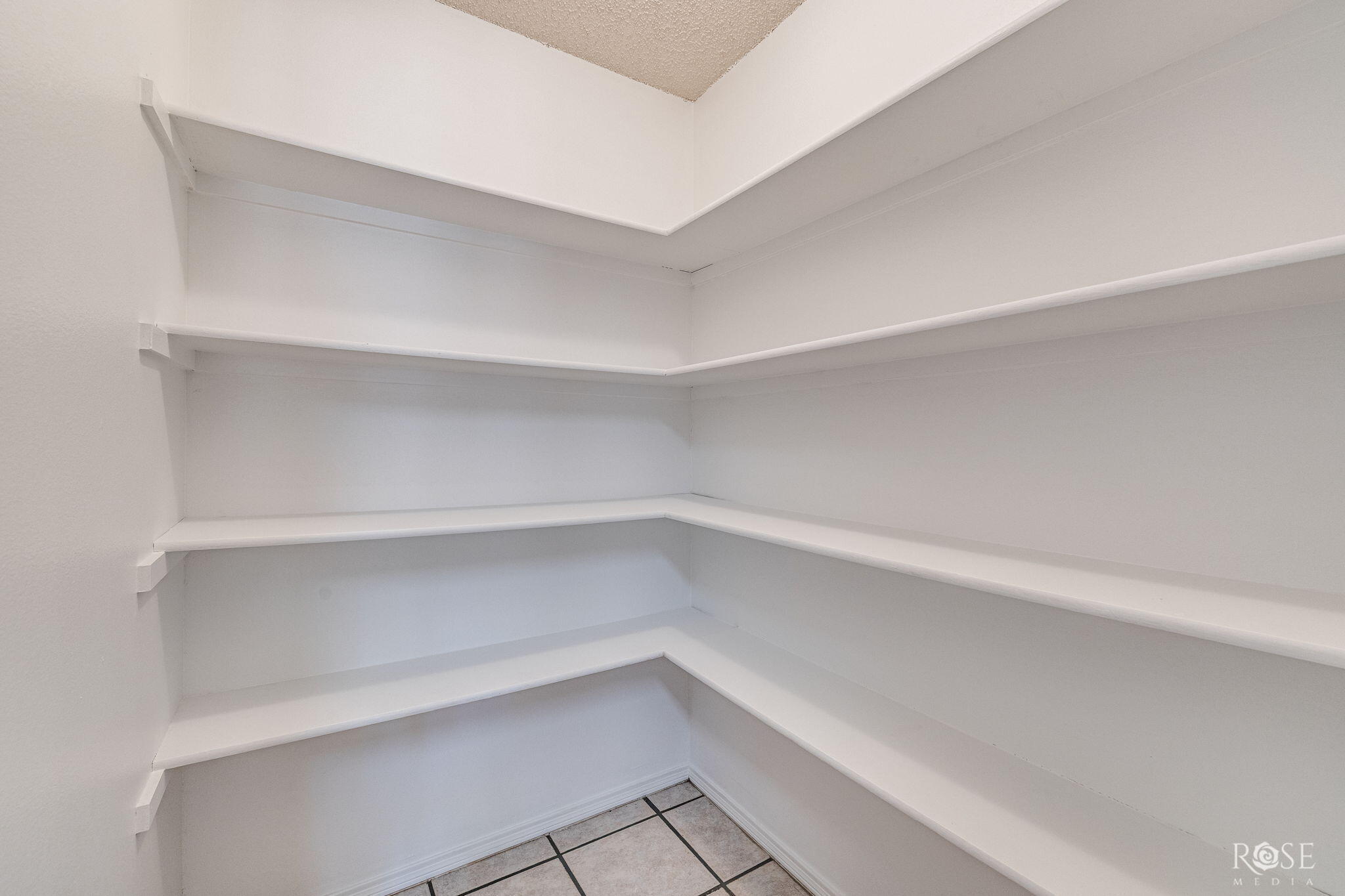 5841 Dearborn Road Property Photo 15