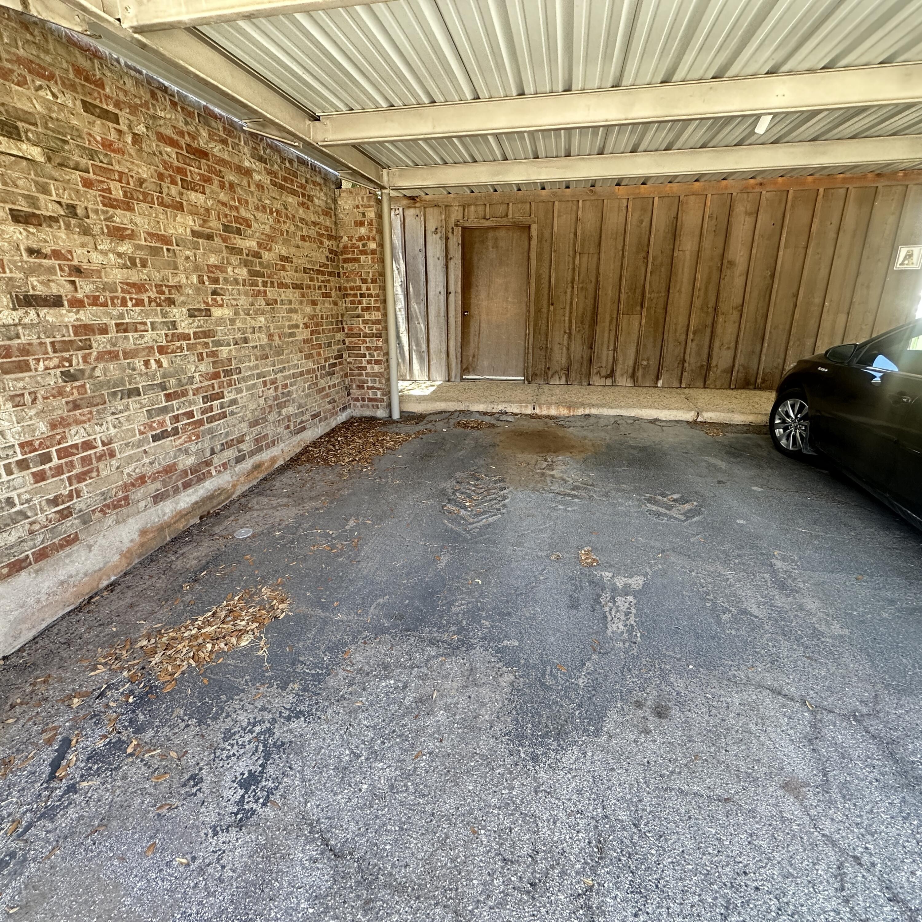 2480 University Avenue, Unit C Property Photo 14