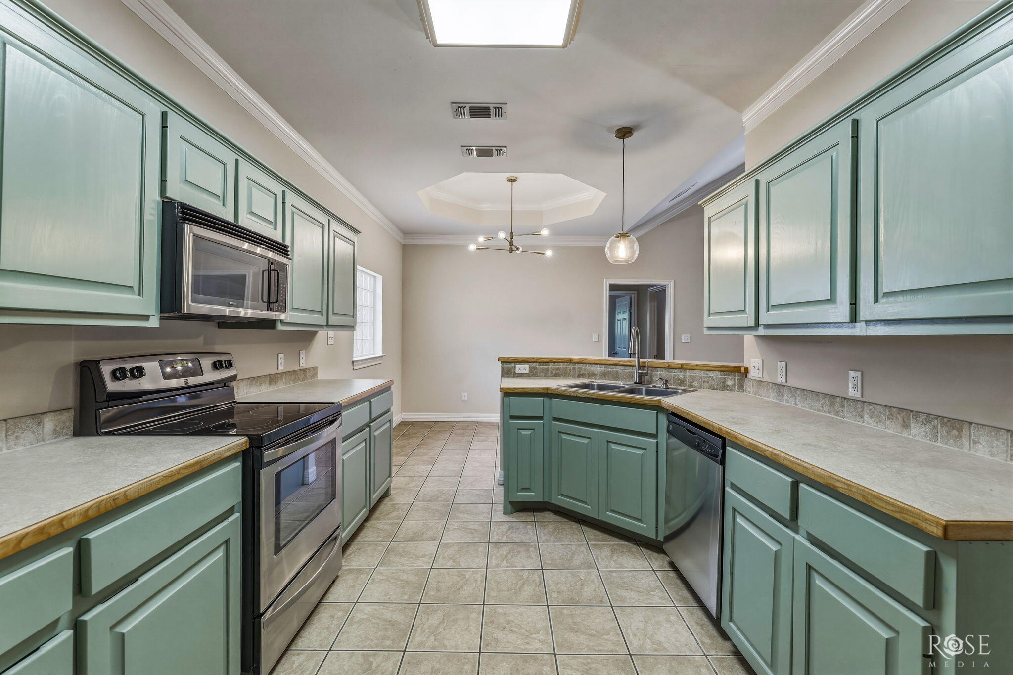 1208 Coventry Lane Property Photo 10