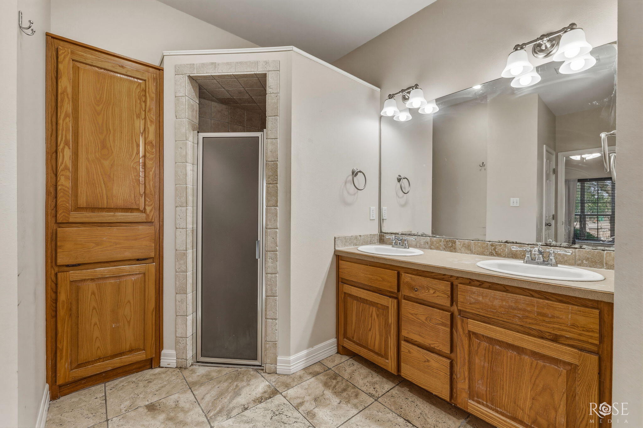 1208 Coventry Lane Property Photo 15