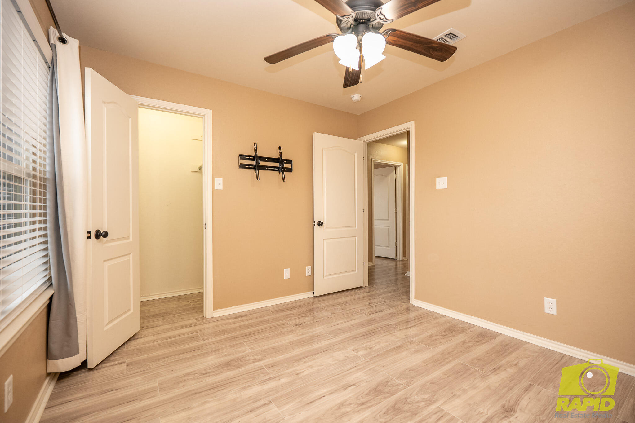 4161 Huntleigh Drive Property Photo 22