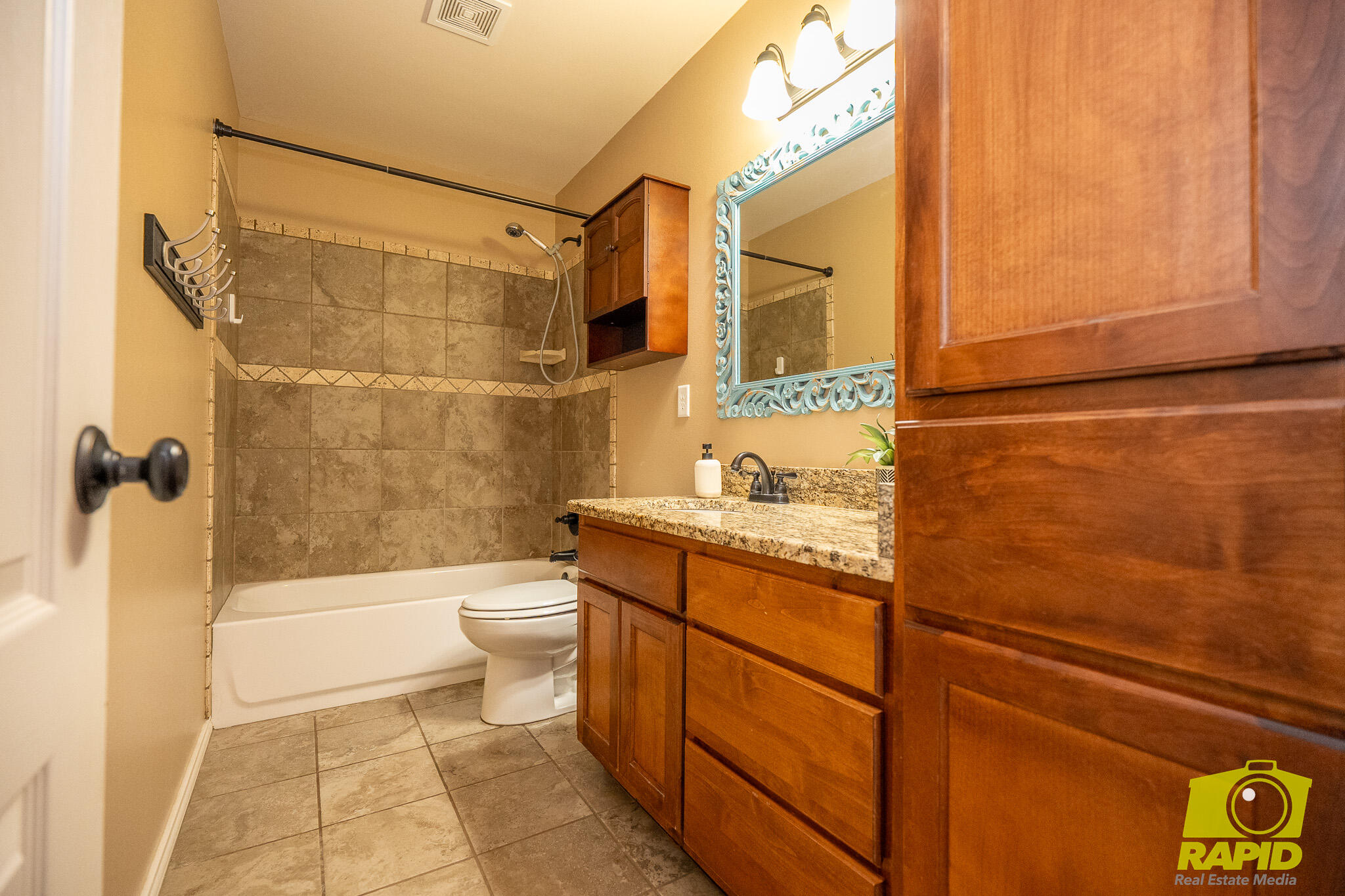 4161 Huntleigh Drive Property Photo 25