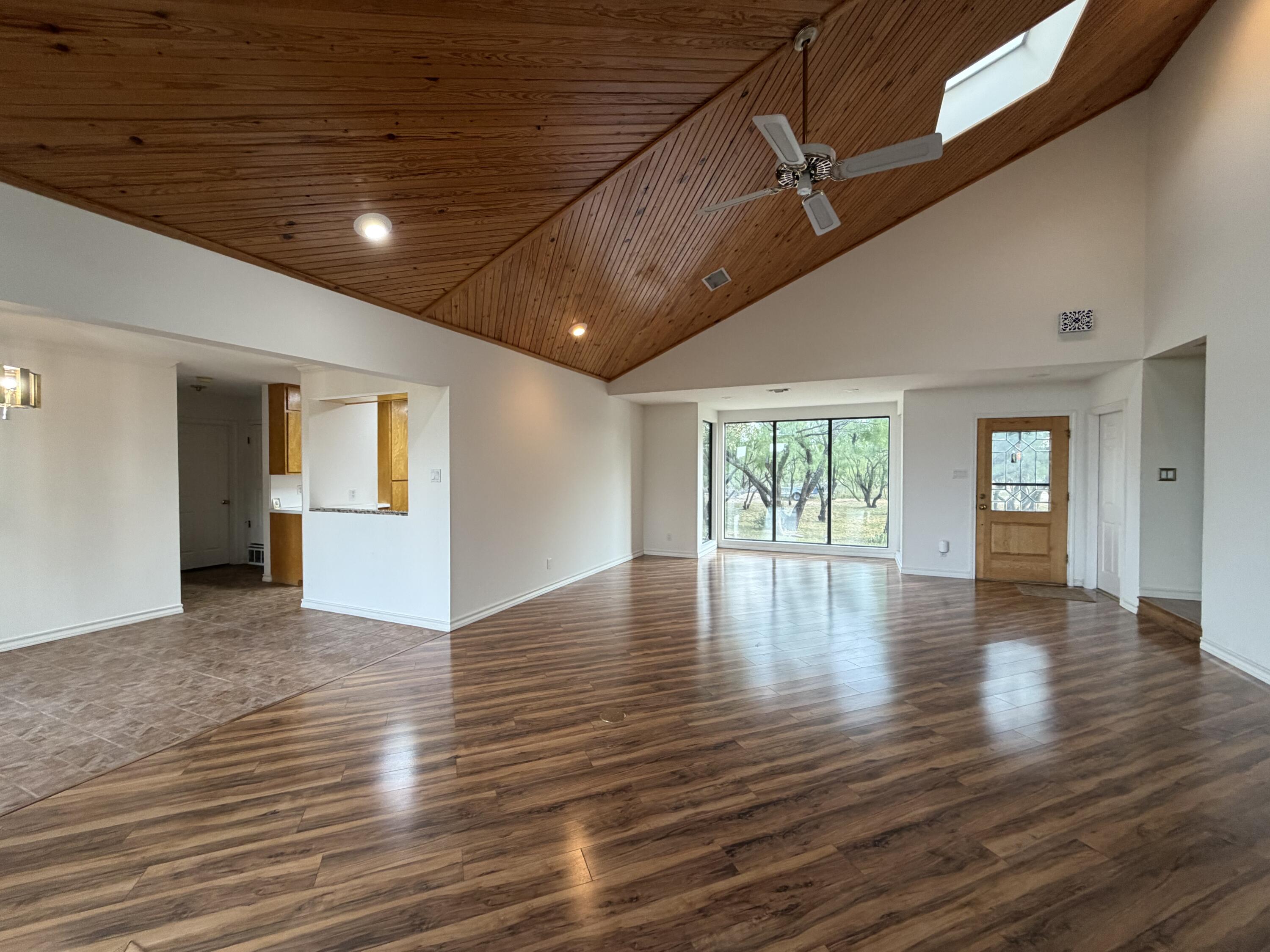 13194 Spring Creek Lane Property Photo 8