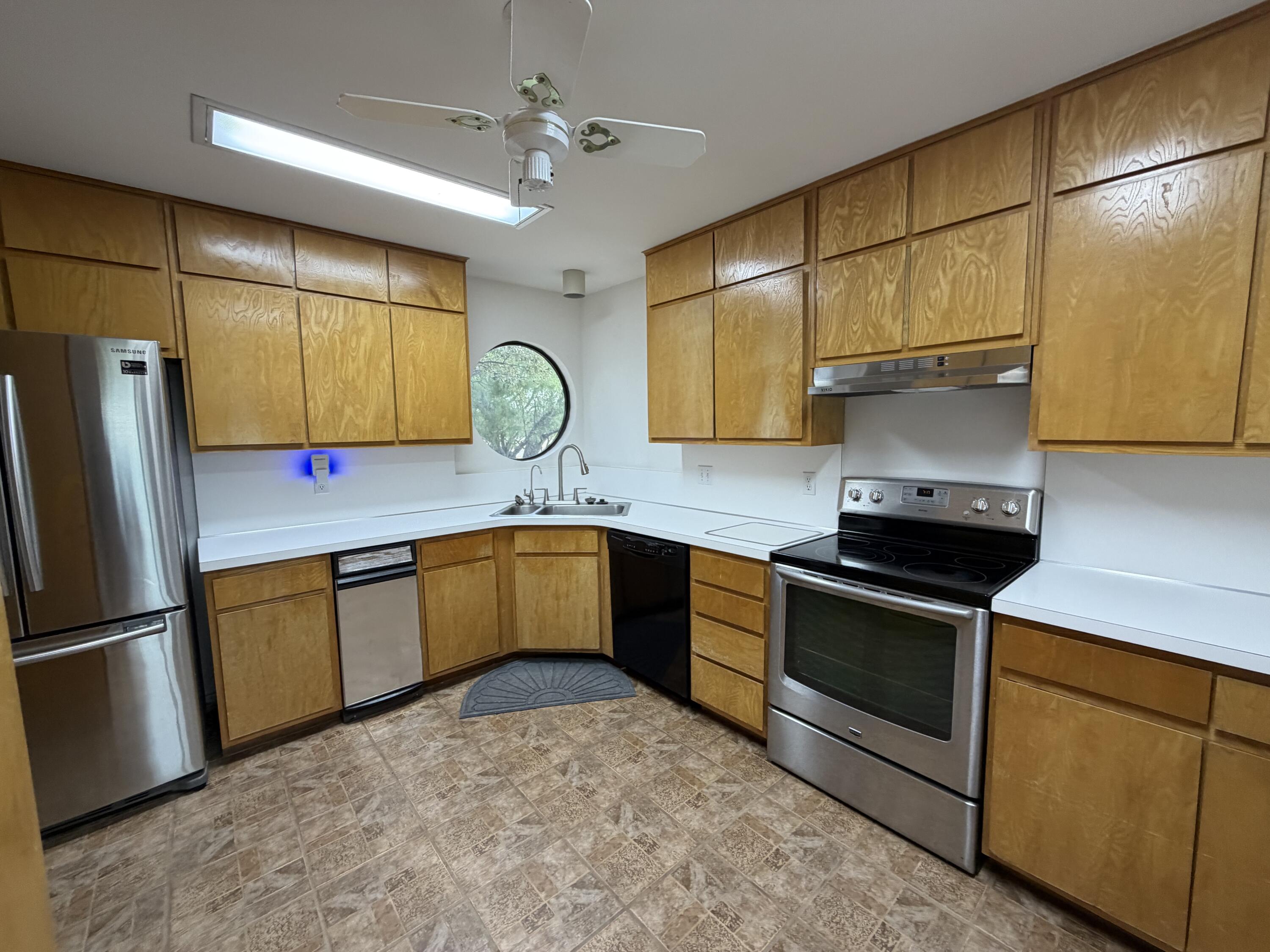 13194 Spring Creek Lane Property Photo 11