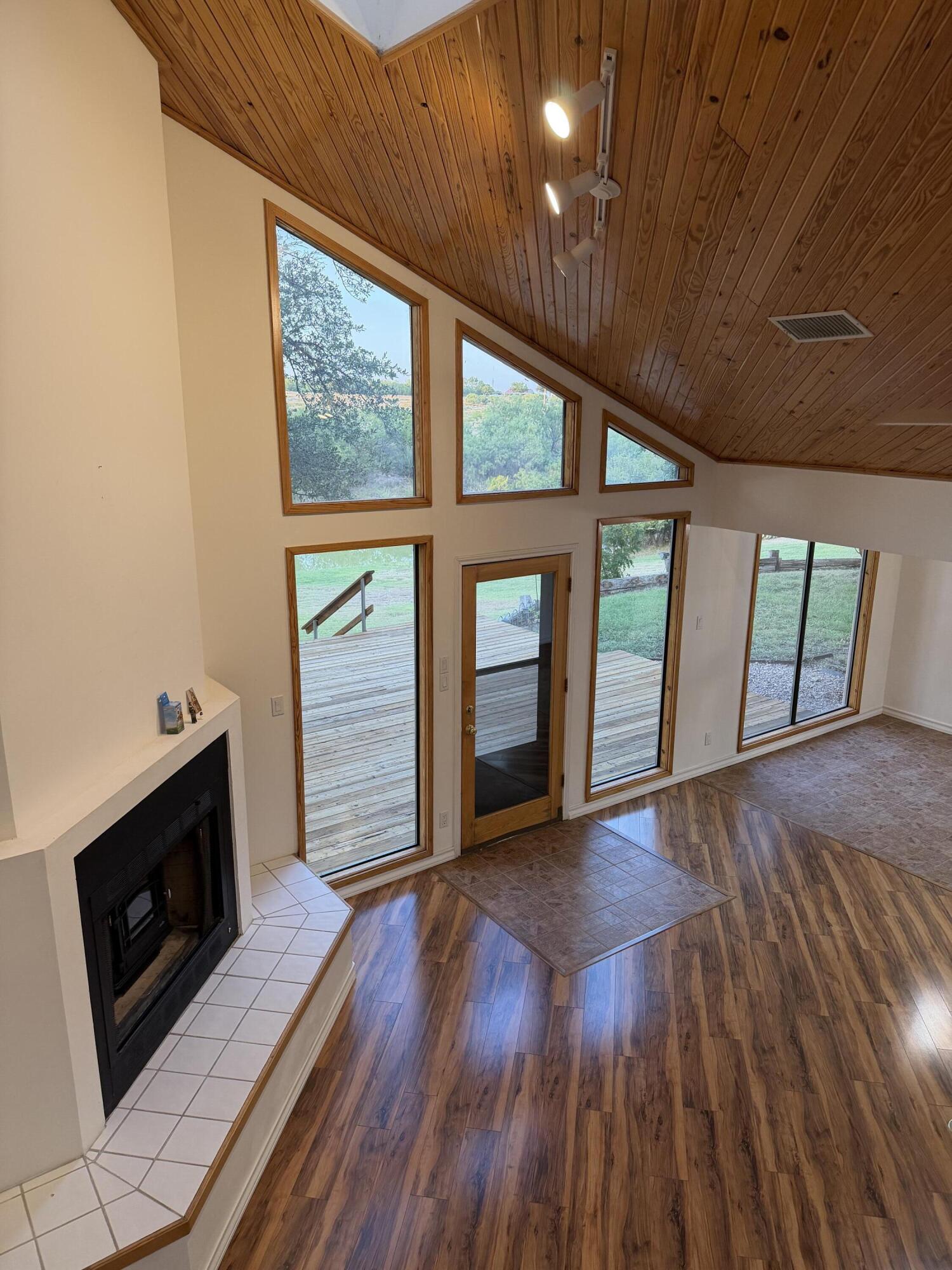 13194 Spring Creek Lane Property Photo 13
