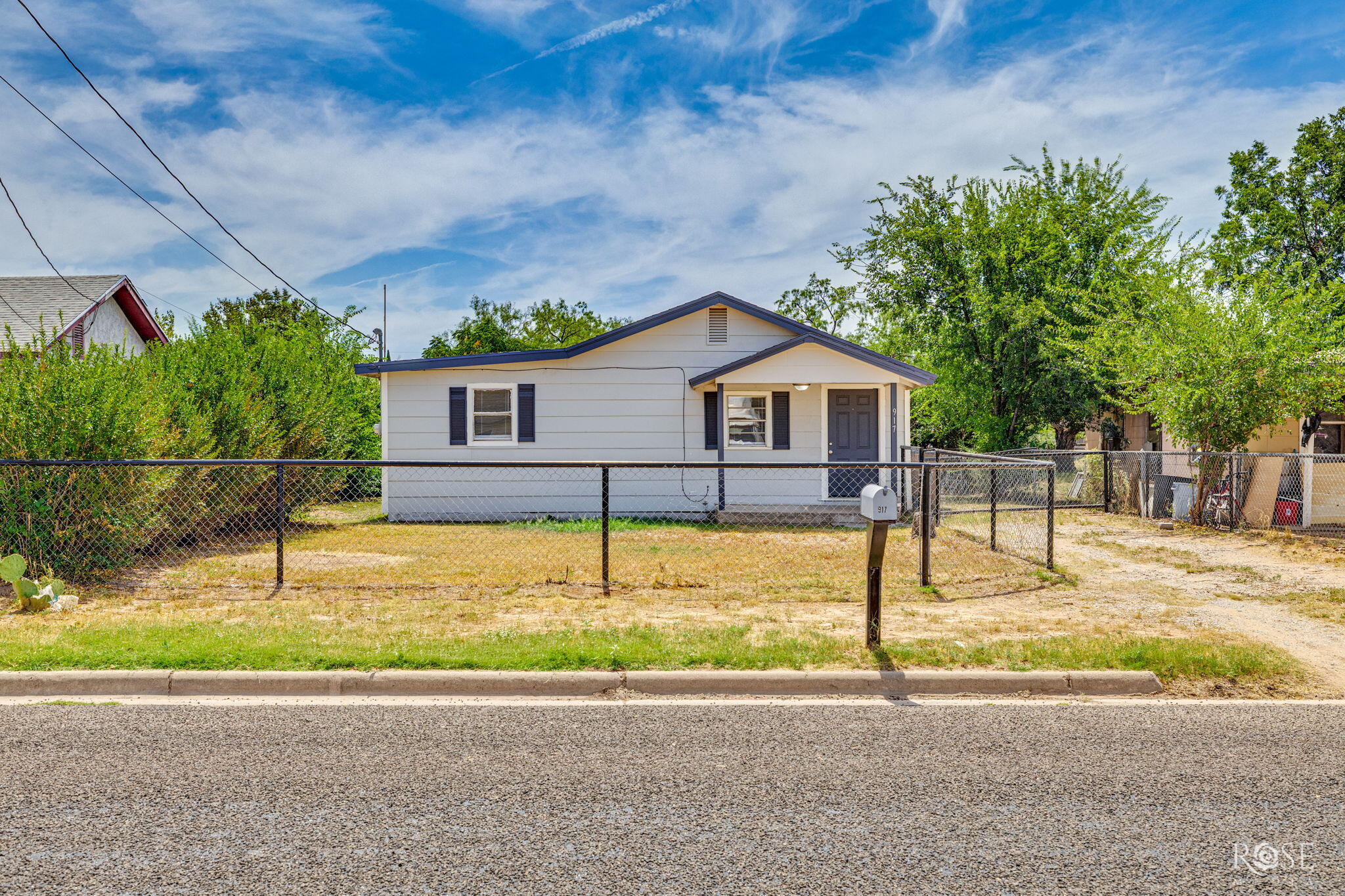 917 Texas Avenue Property Photo 1