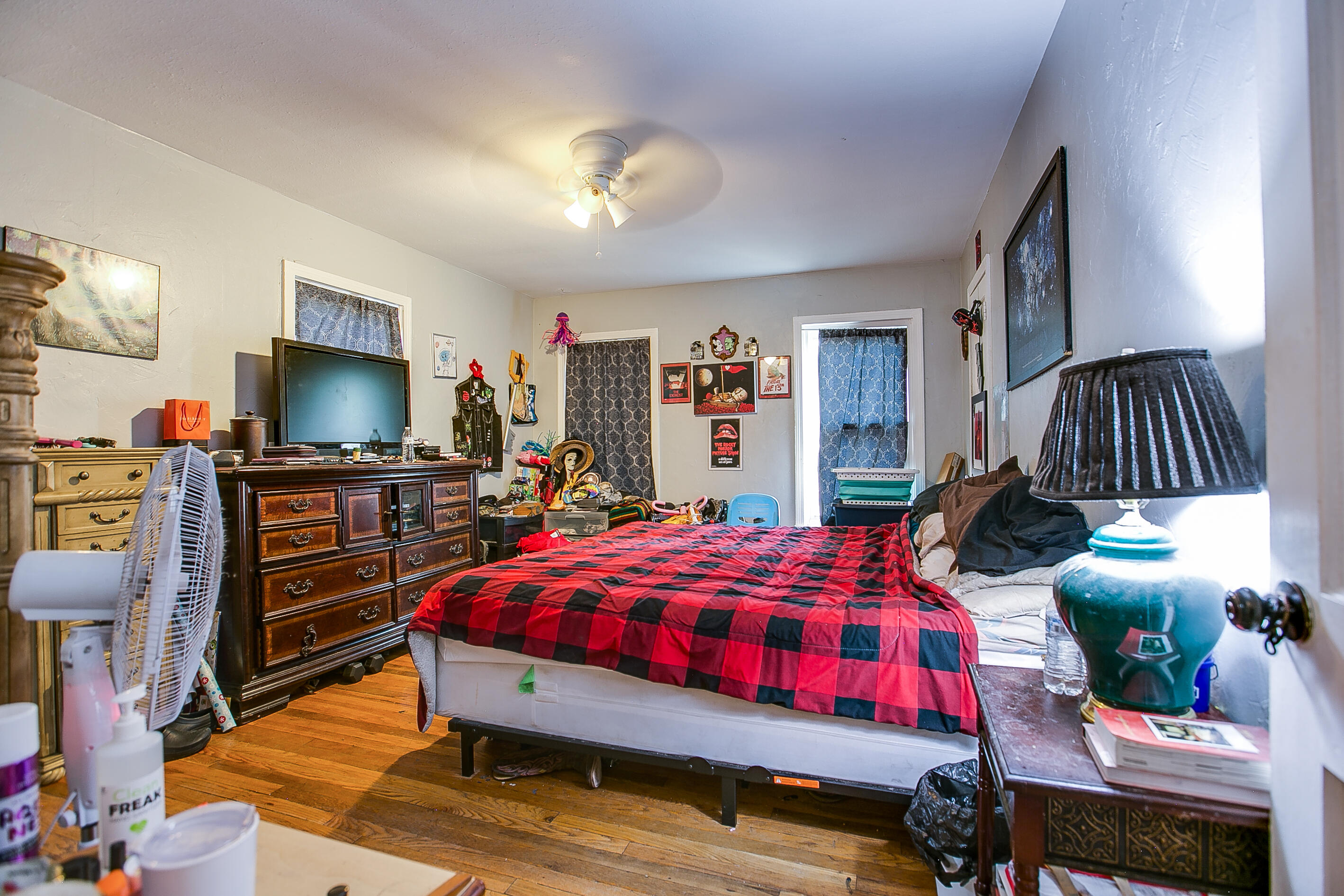 1916 N Parkway Street Property Photo 12