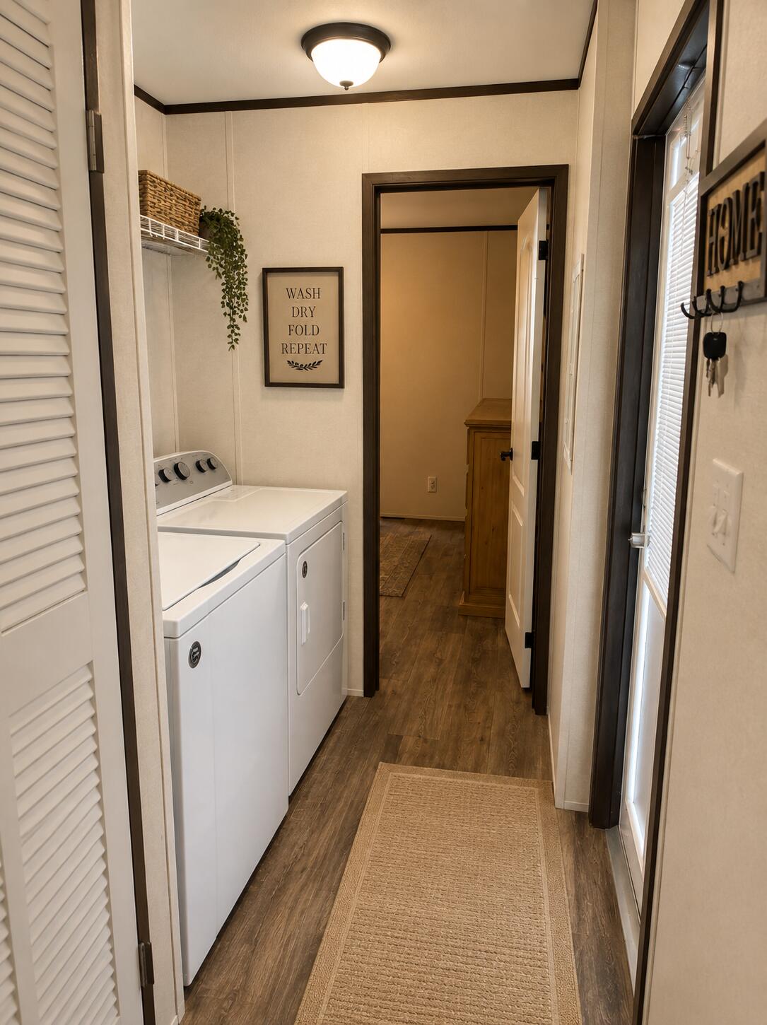640 E Lake Road Property Photo 6