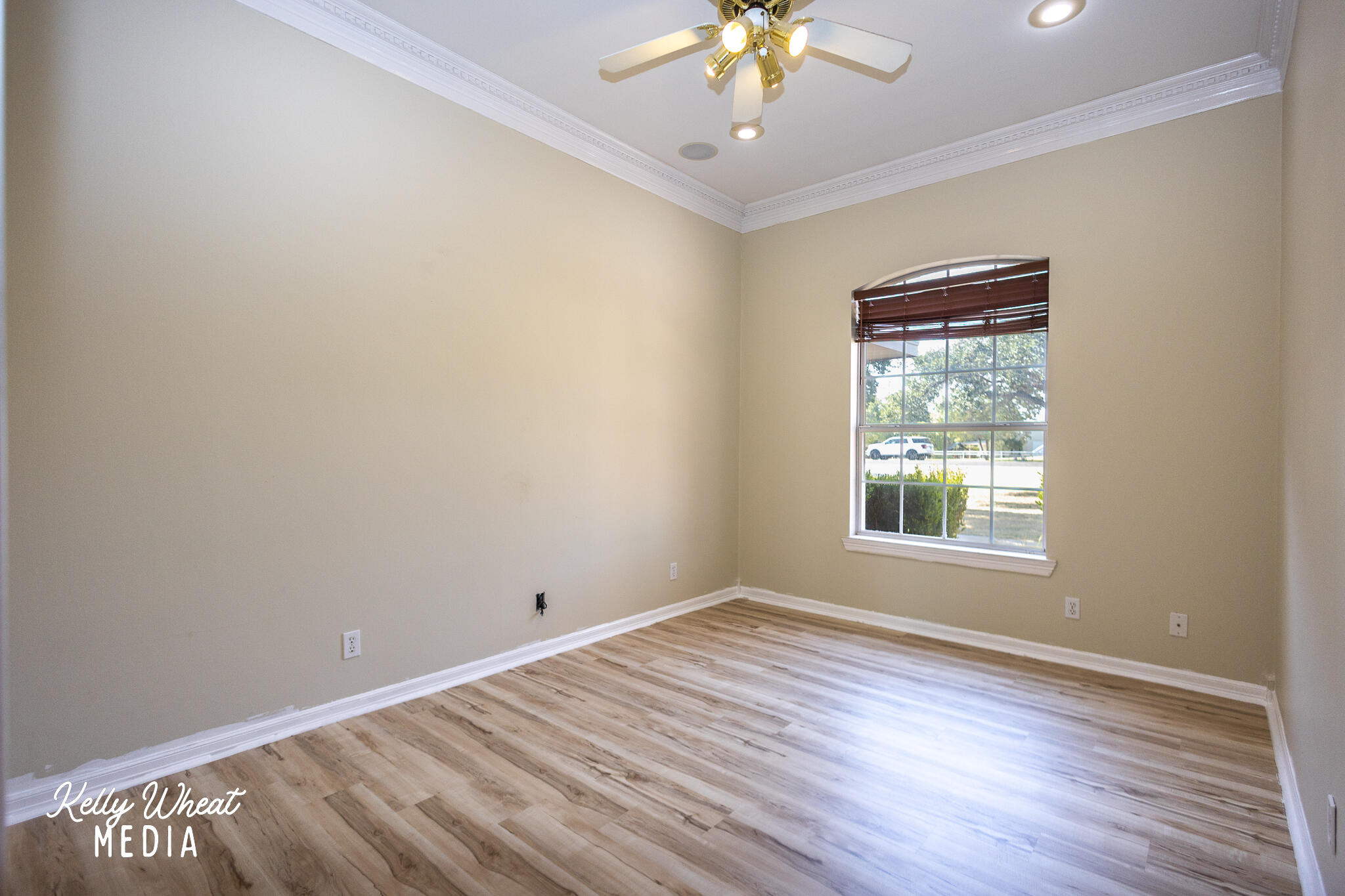 1526 Ray Street Property Photo 10